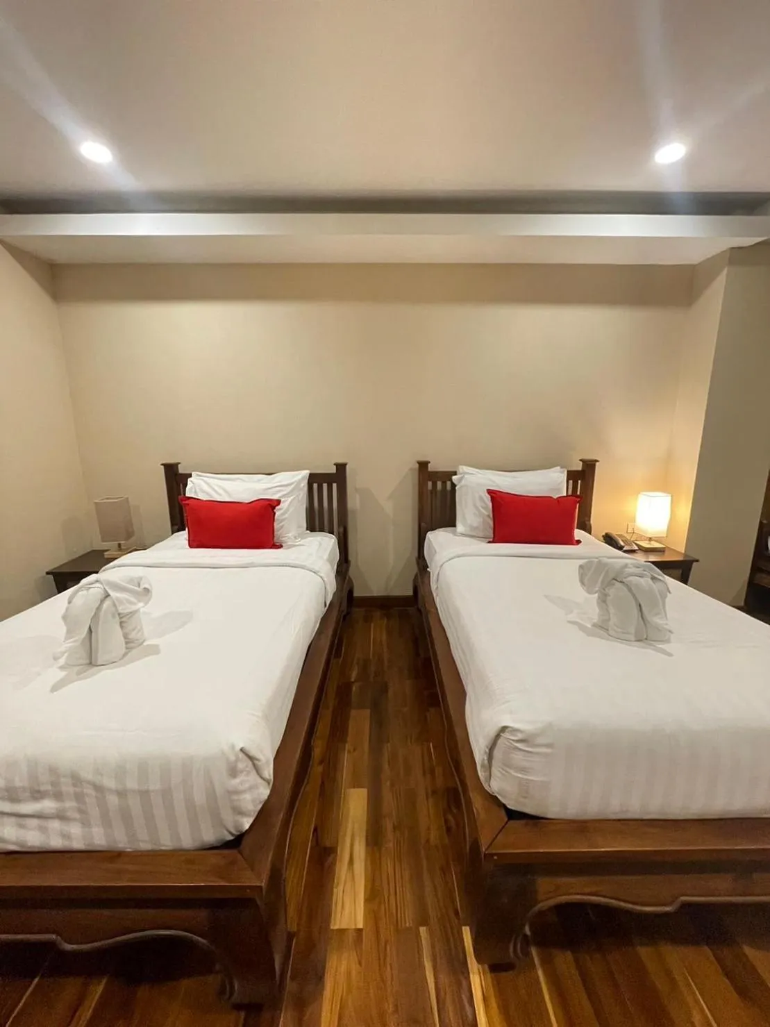 Bed in Yotaka Boutique Hotel Bangkok