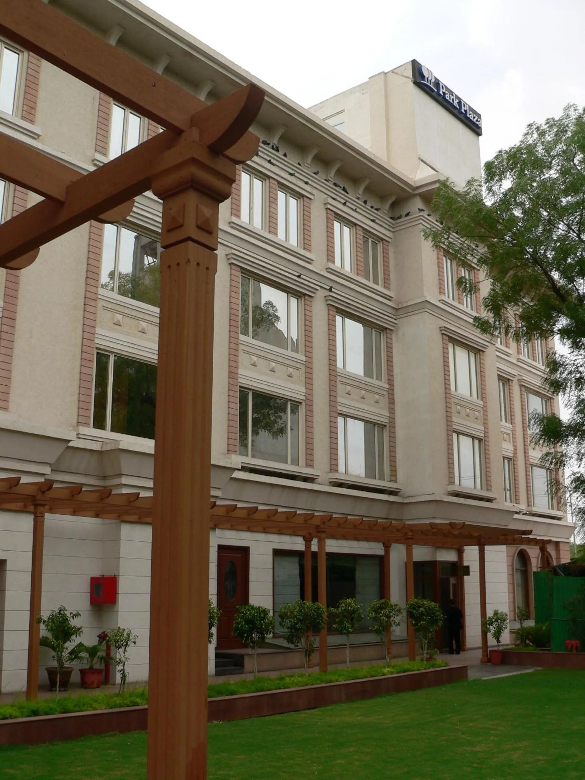 Facade/entrance in Park Plaza Jodhpur