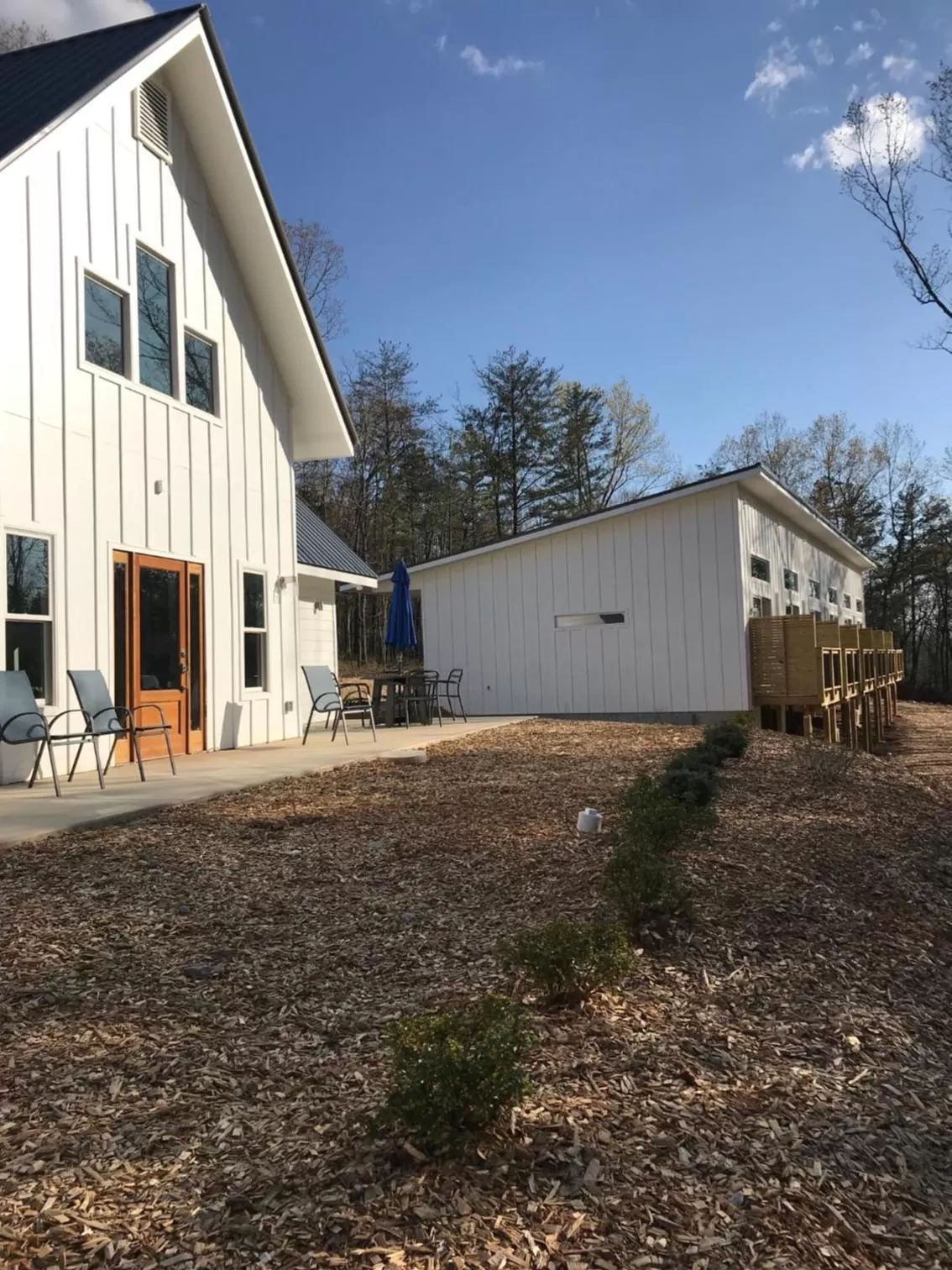 Facade/entrance in The Limelight Inn
