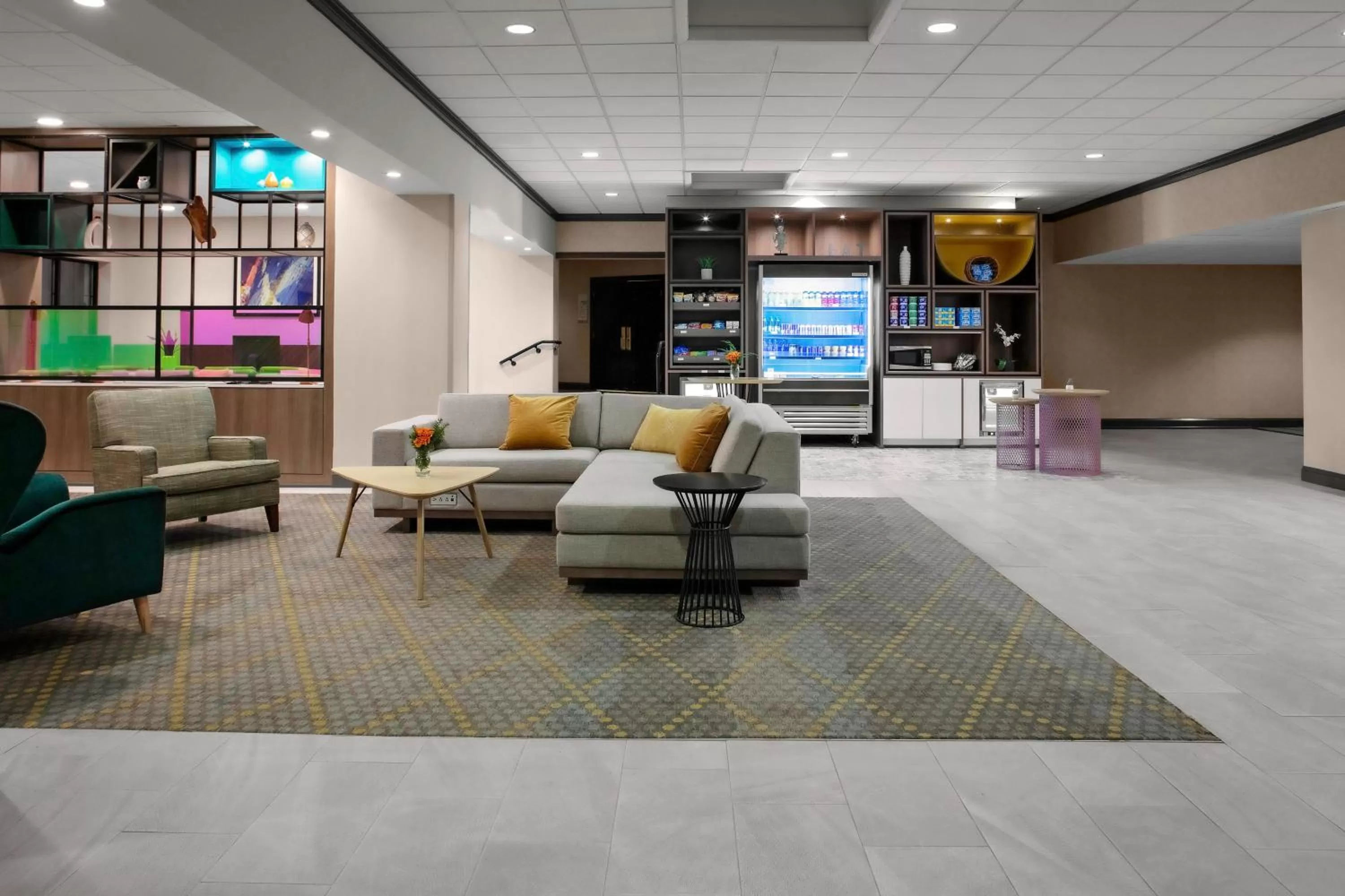 Property building in Holiday Inn & Suites Boston Peabody by IHG