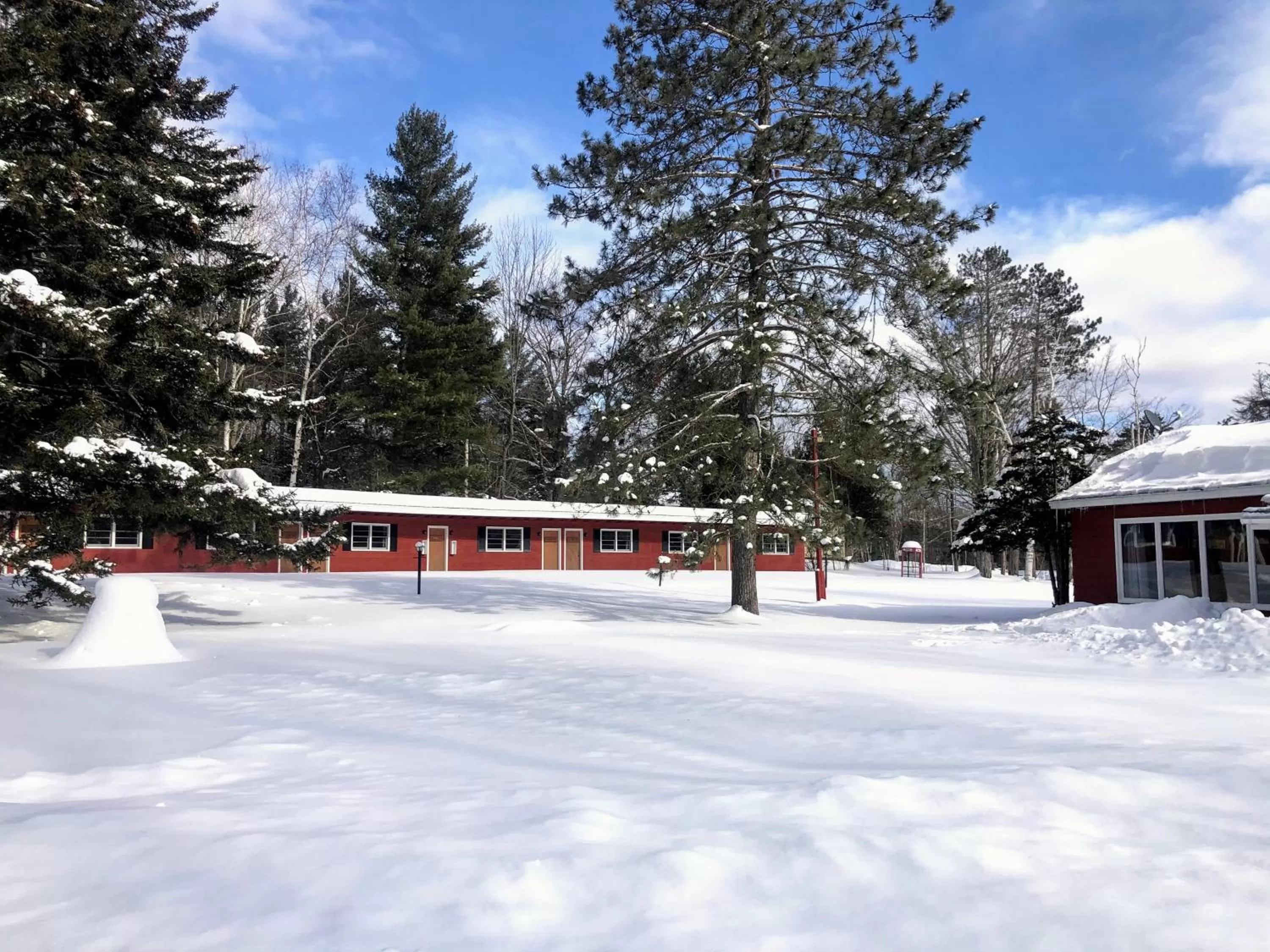 Property building in The Lorca Adirondacks Motel