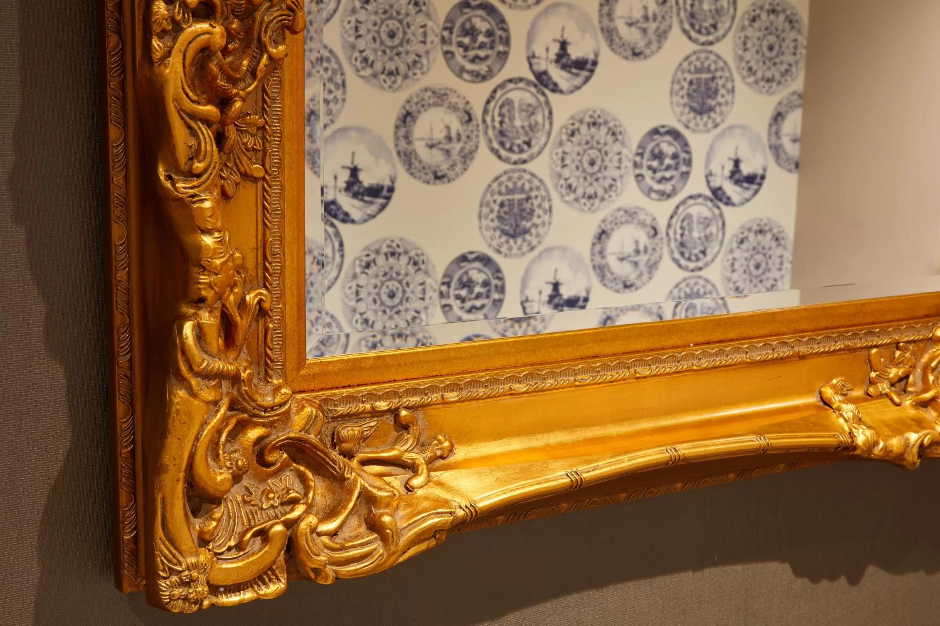 Decorative detail in Oddfellows On The Park