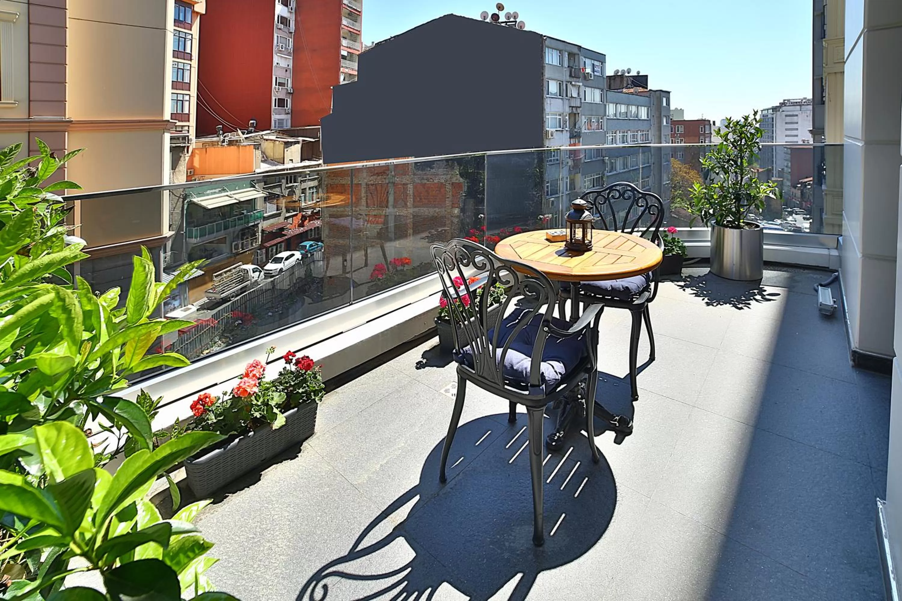 Balcony/Terrace in Adelmar Hotel Istanbul Sisli