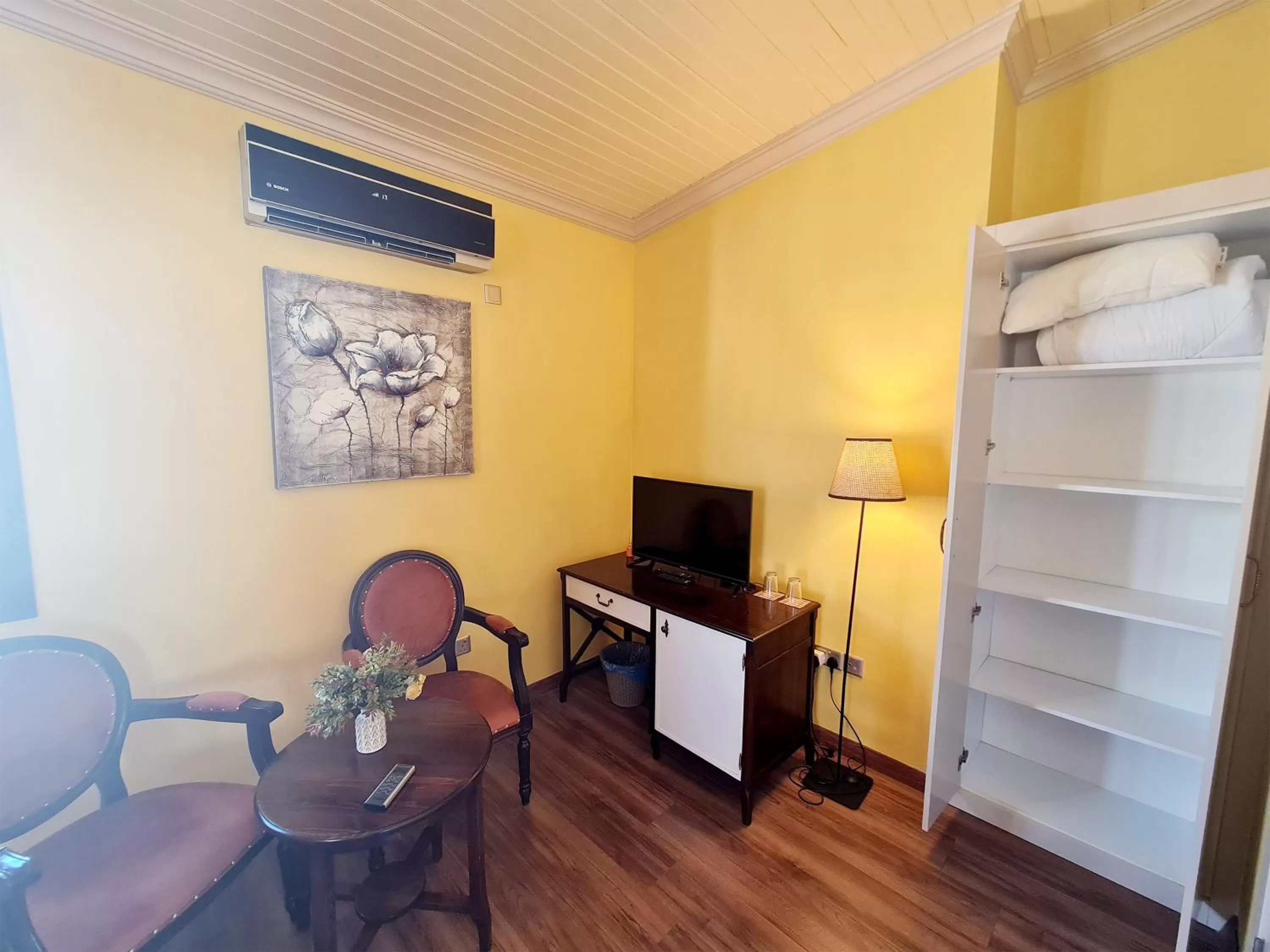 TV and multimedia, TV/Entertainment Center in SOFIA BOUTIQUE HOTEL