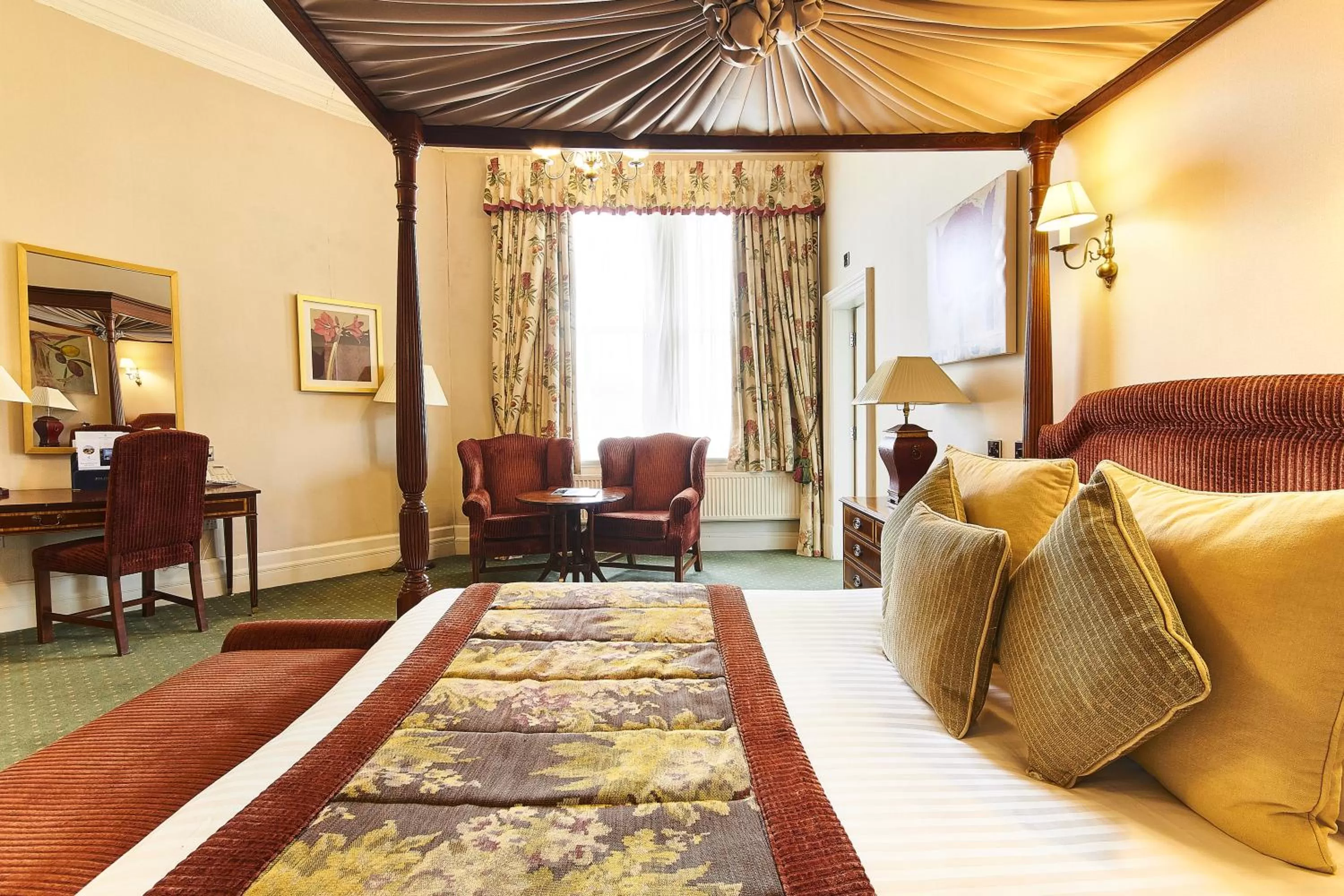 Bedroom, Bed in The Midland Hotel