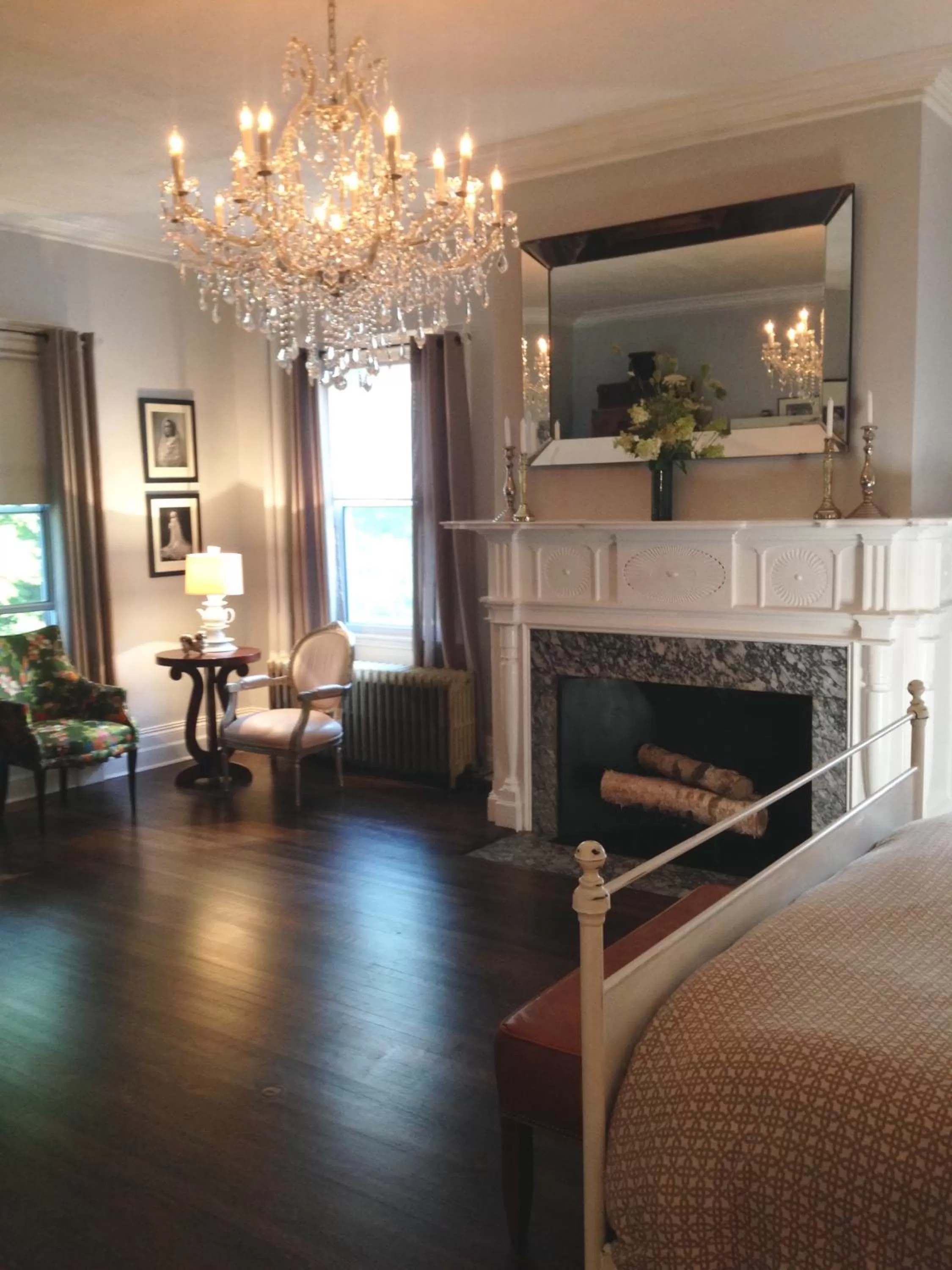 Bed in Gardner Farm Inn