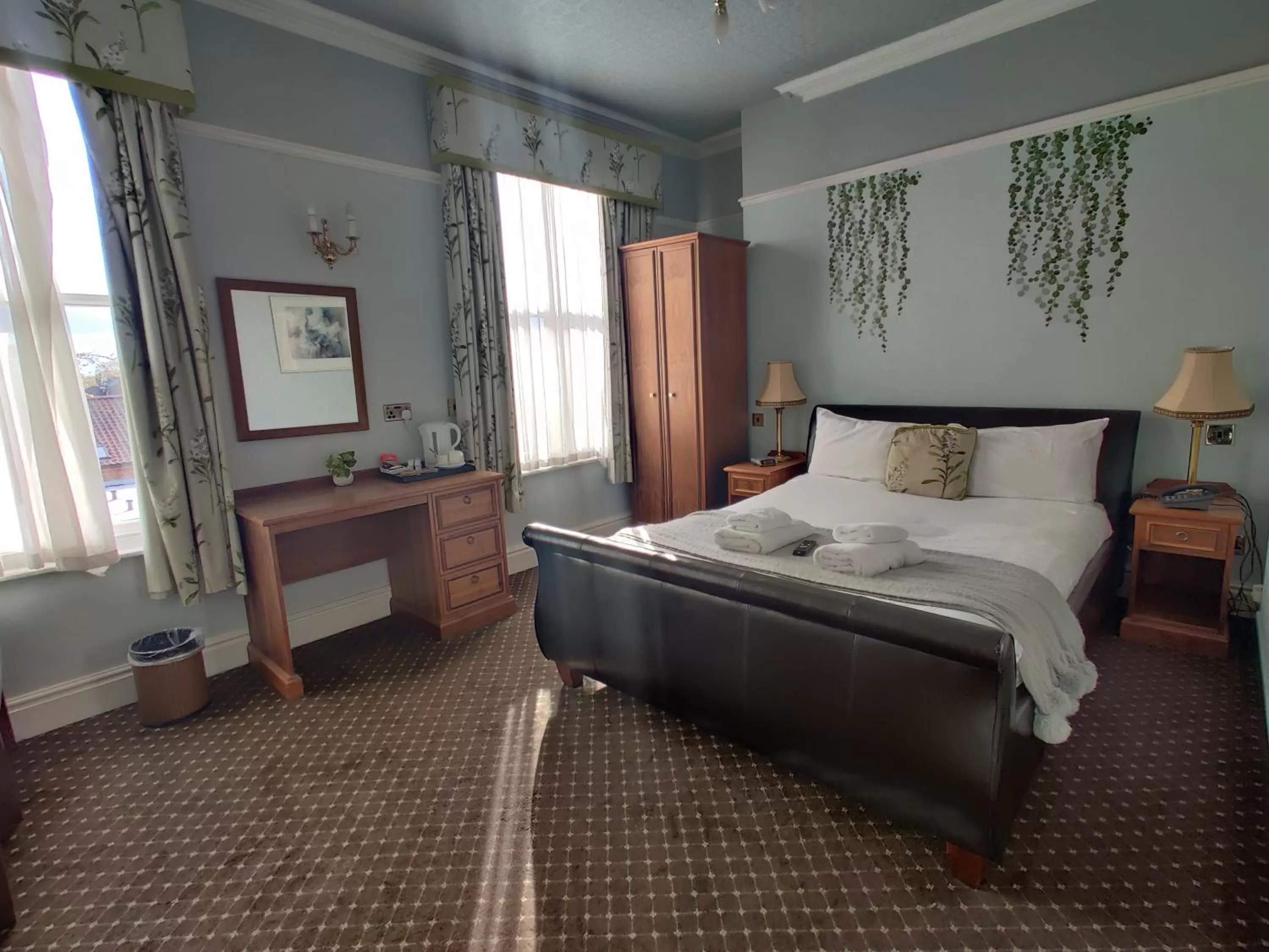 Bedroom, Bed in The Minster Hotel