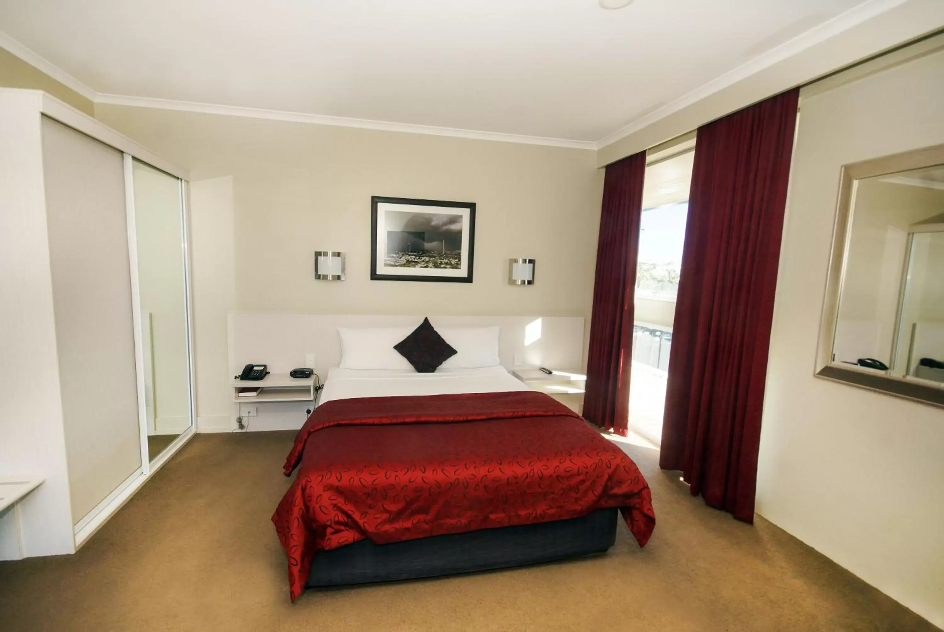 Isa King Single Room in Isa Hotel Isa King Single Room in Isa Hotel