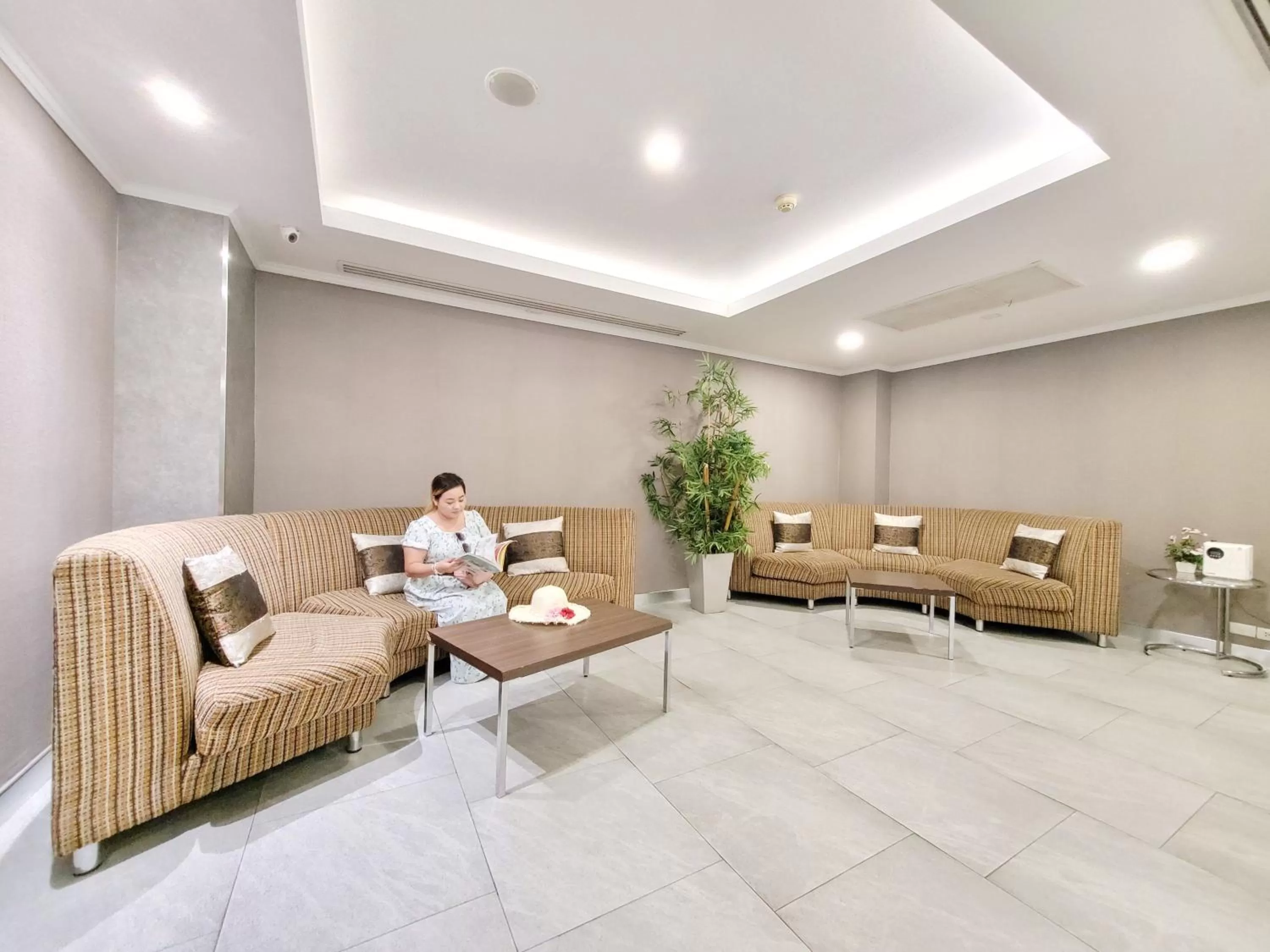 Lobby or reception in Citin Pratunam Bangkok by Compass Hospitality