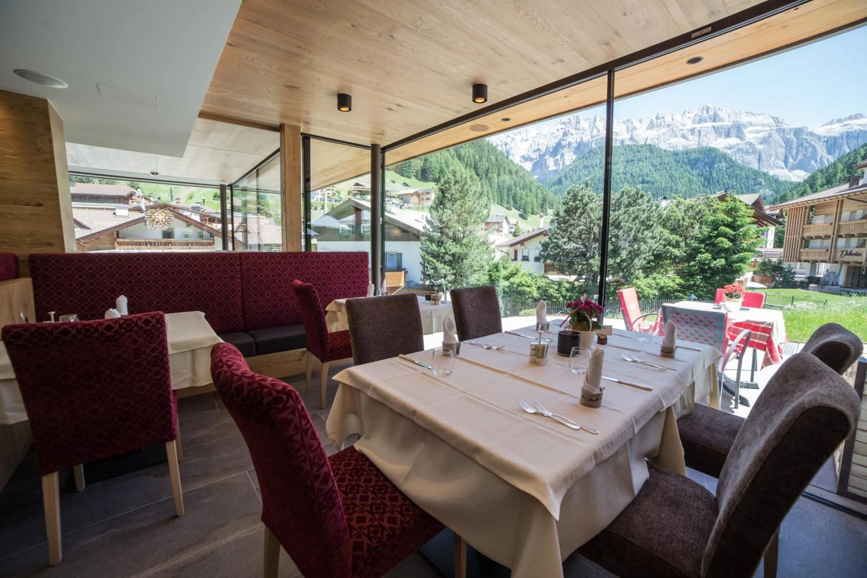 Restaurant/places to eat in Freina Mountain Lifestyle Hotel
