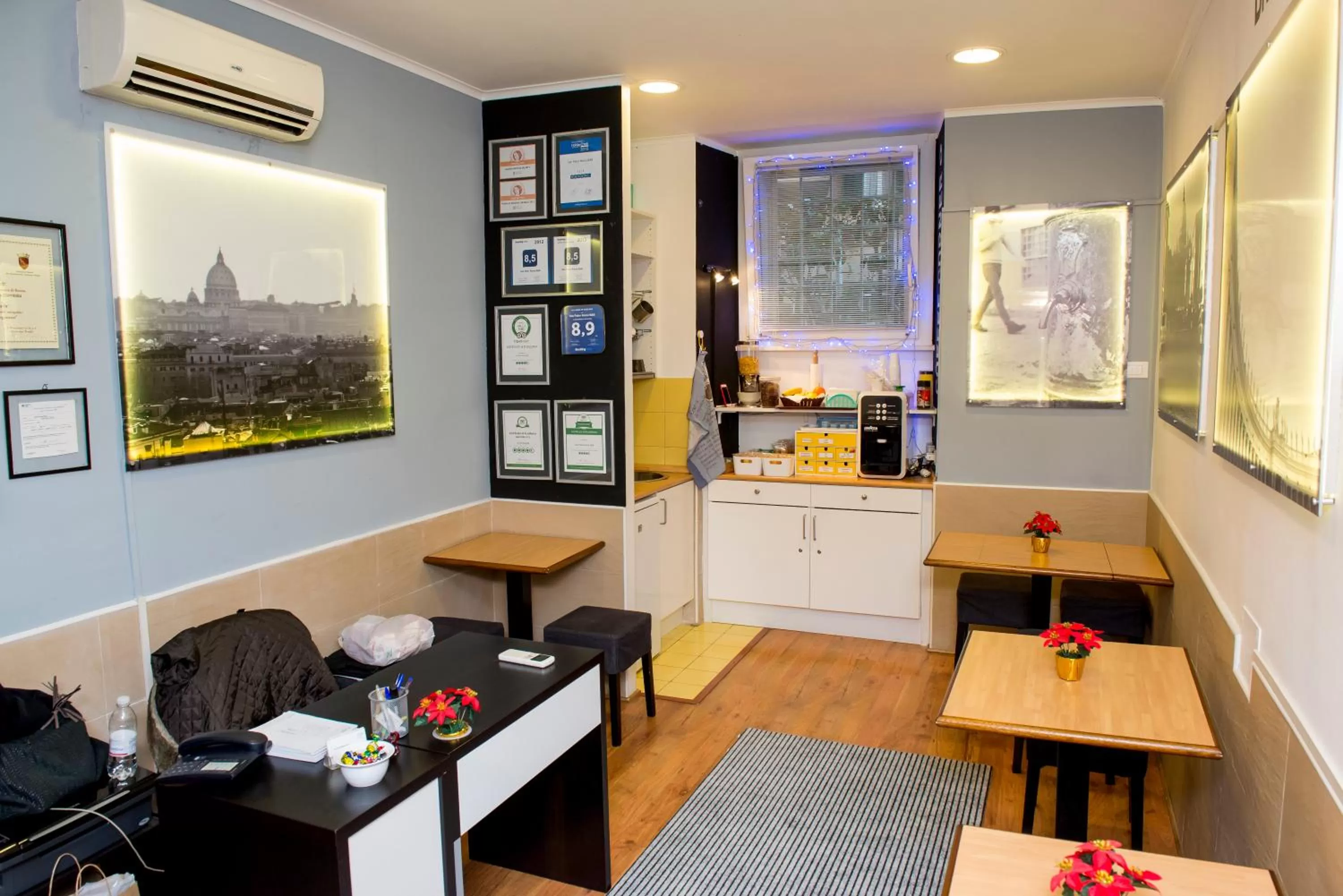 Lobby or reception in San Peter Rome B&B