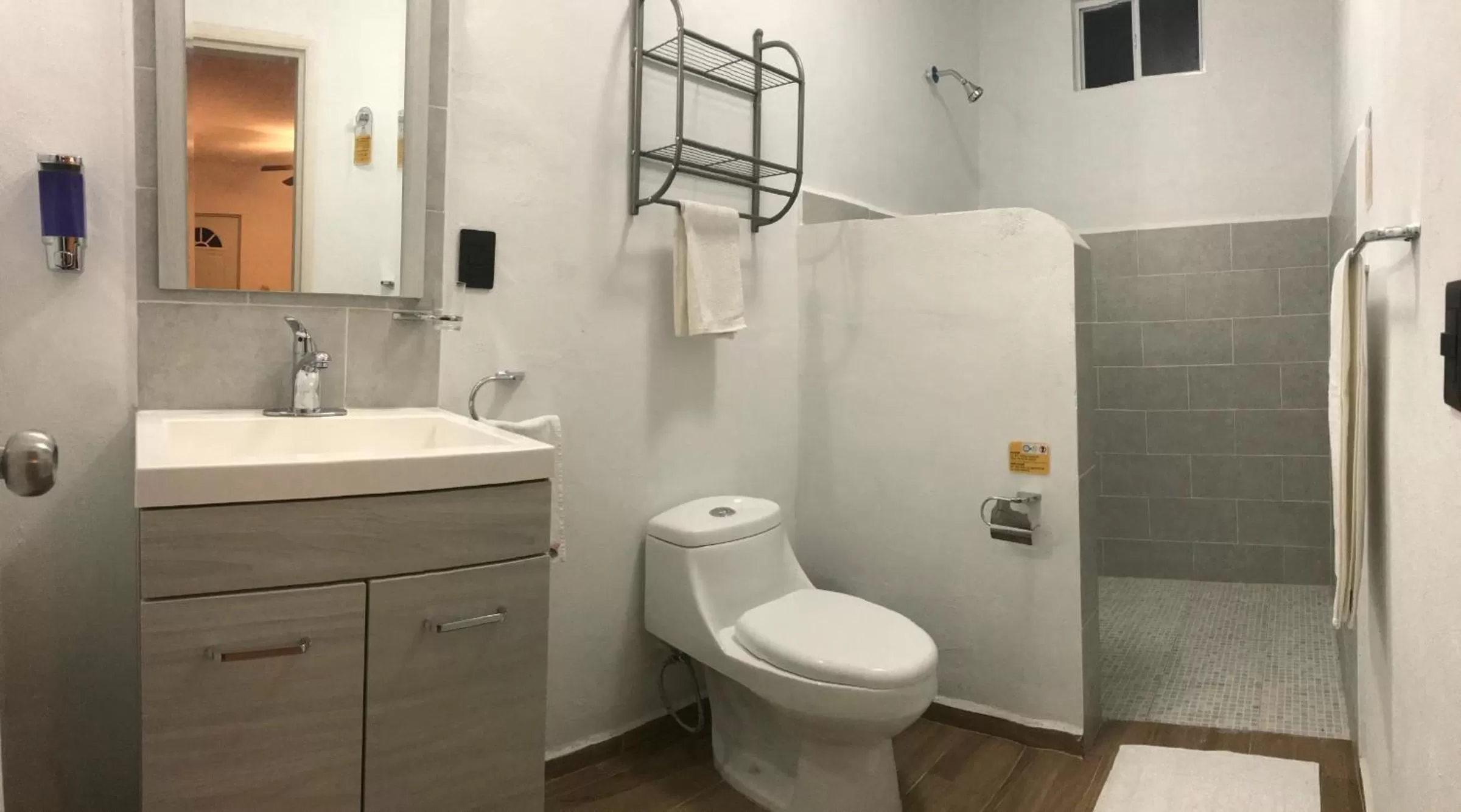 Shower in Casa Kaan Calakmul