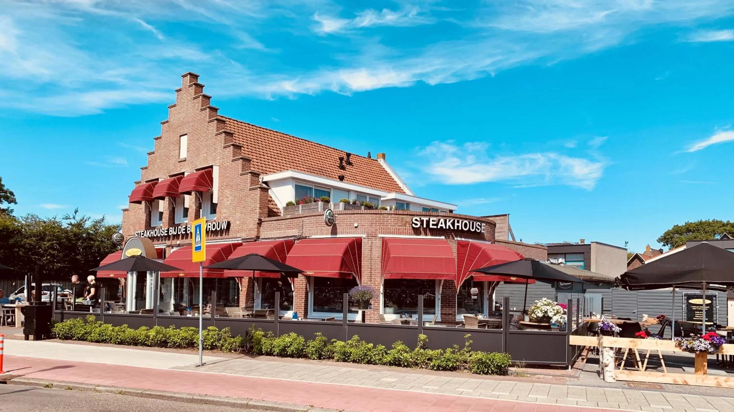 Property building in Slapen bij de Buurvrouw