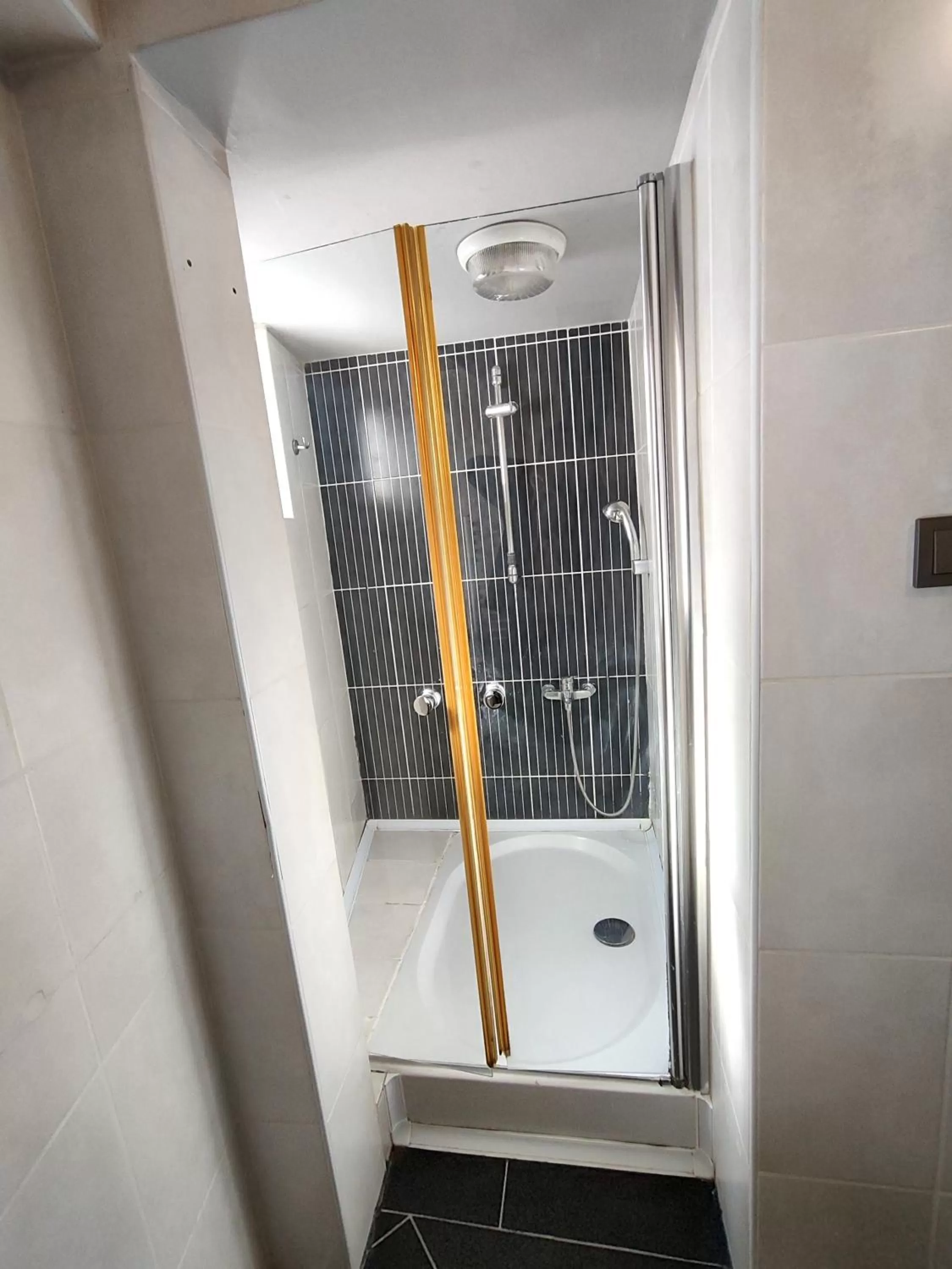 Shower in Galata World Hotel