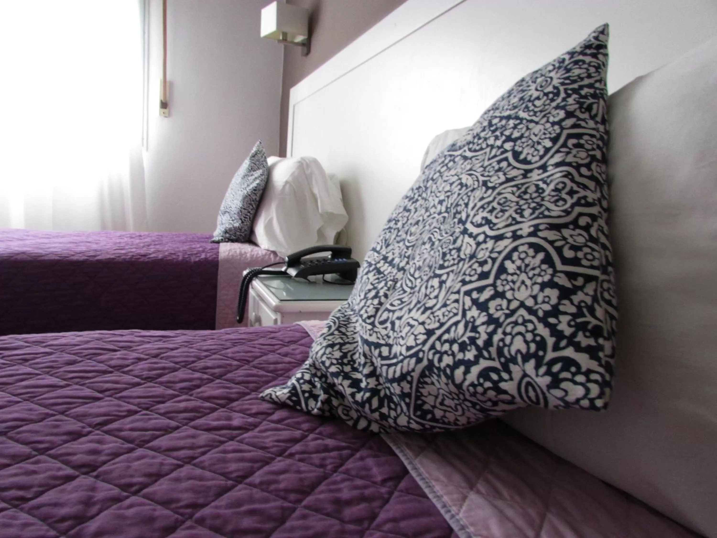 bunk bed, Bed in Hotel Milano