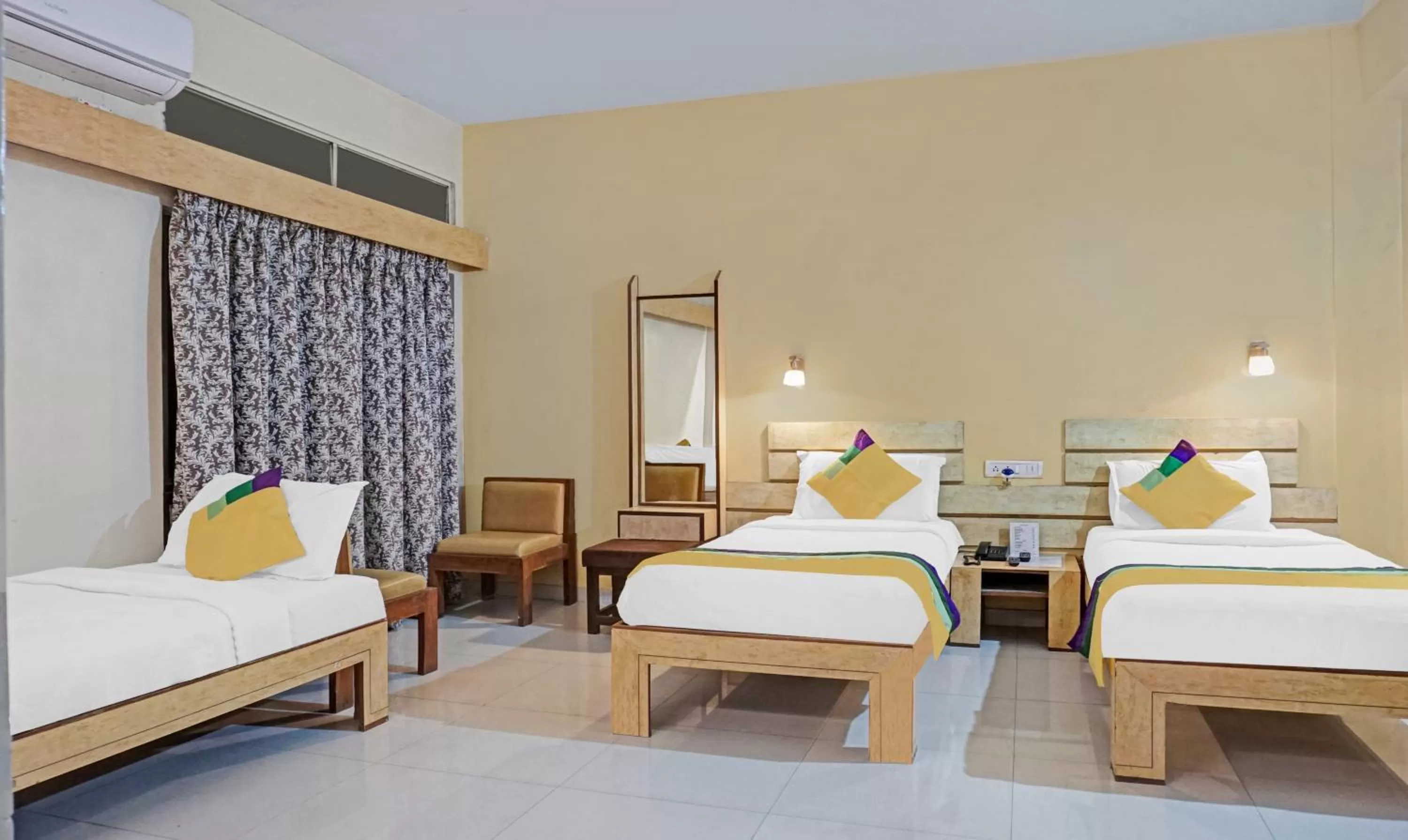 Bedroom, Bed in Itsy Hotels Ranjeet
