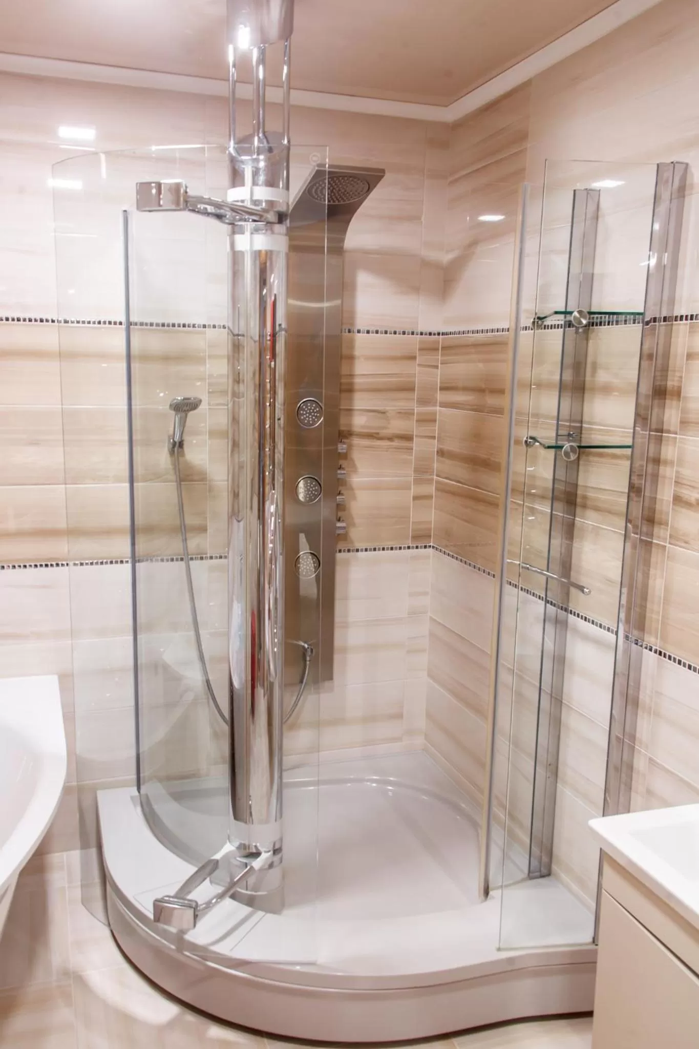 Bathroom in Elite Hotel