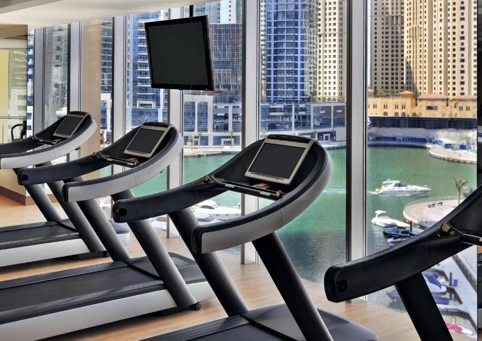 Fitness centre/facilities in Emaar Residences Dubai Marina by Qstay - formerly Address Dubai Marina