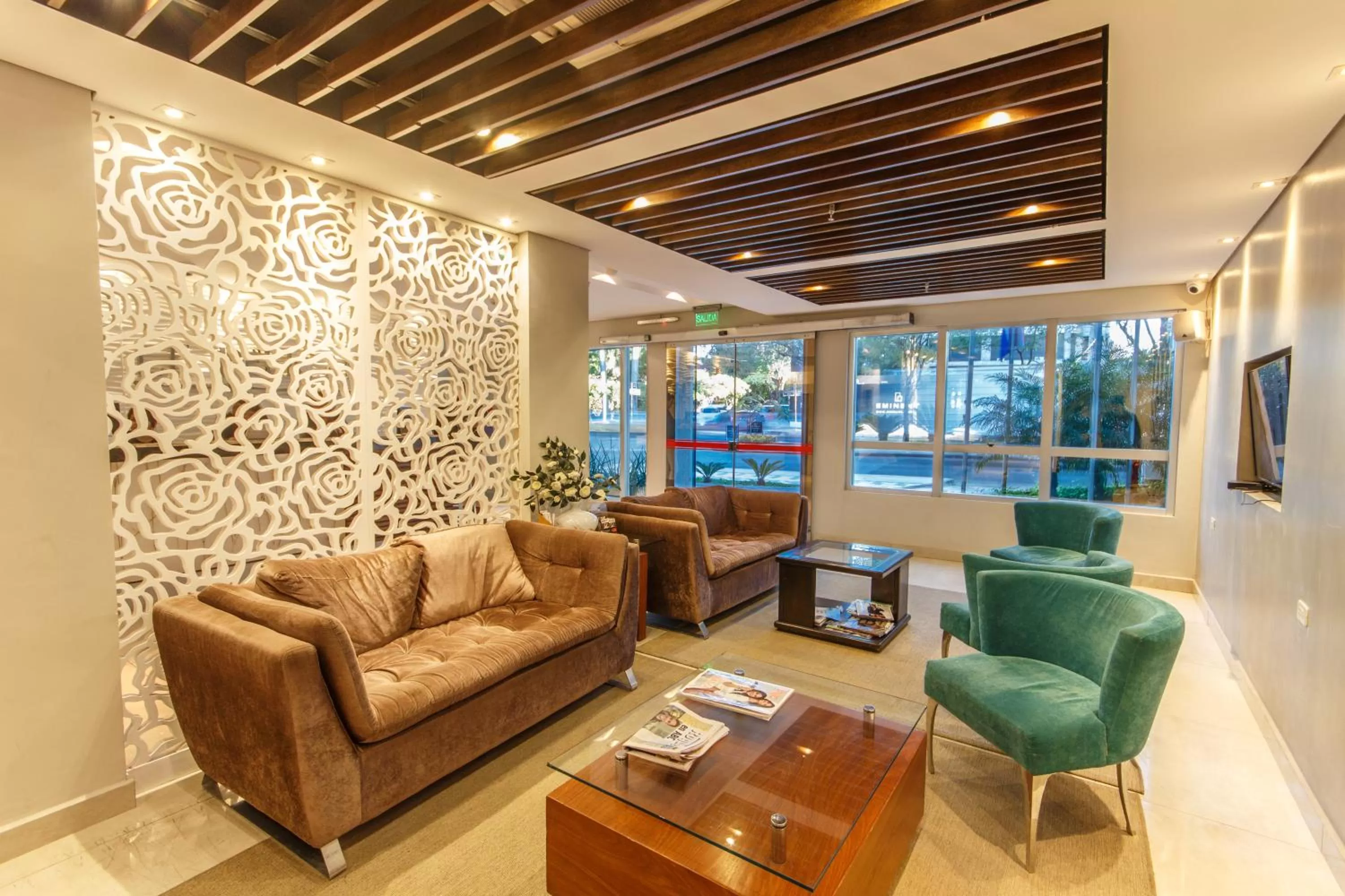 Living room, Seating Area in Hotel Le Pelican