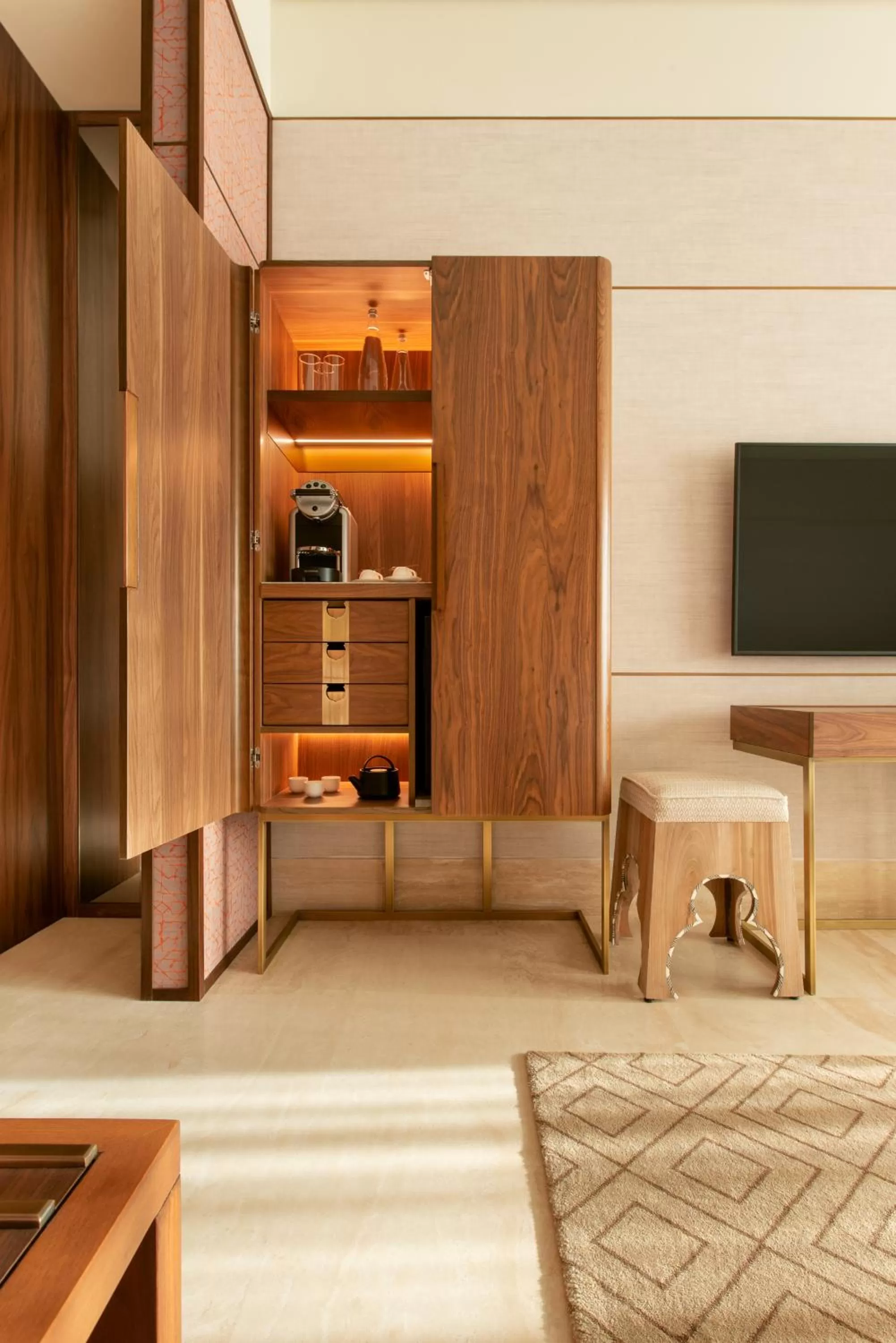 oven in SHIRVAN Hotel City Yard Jeddah