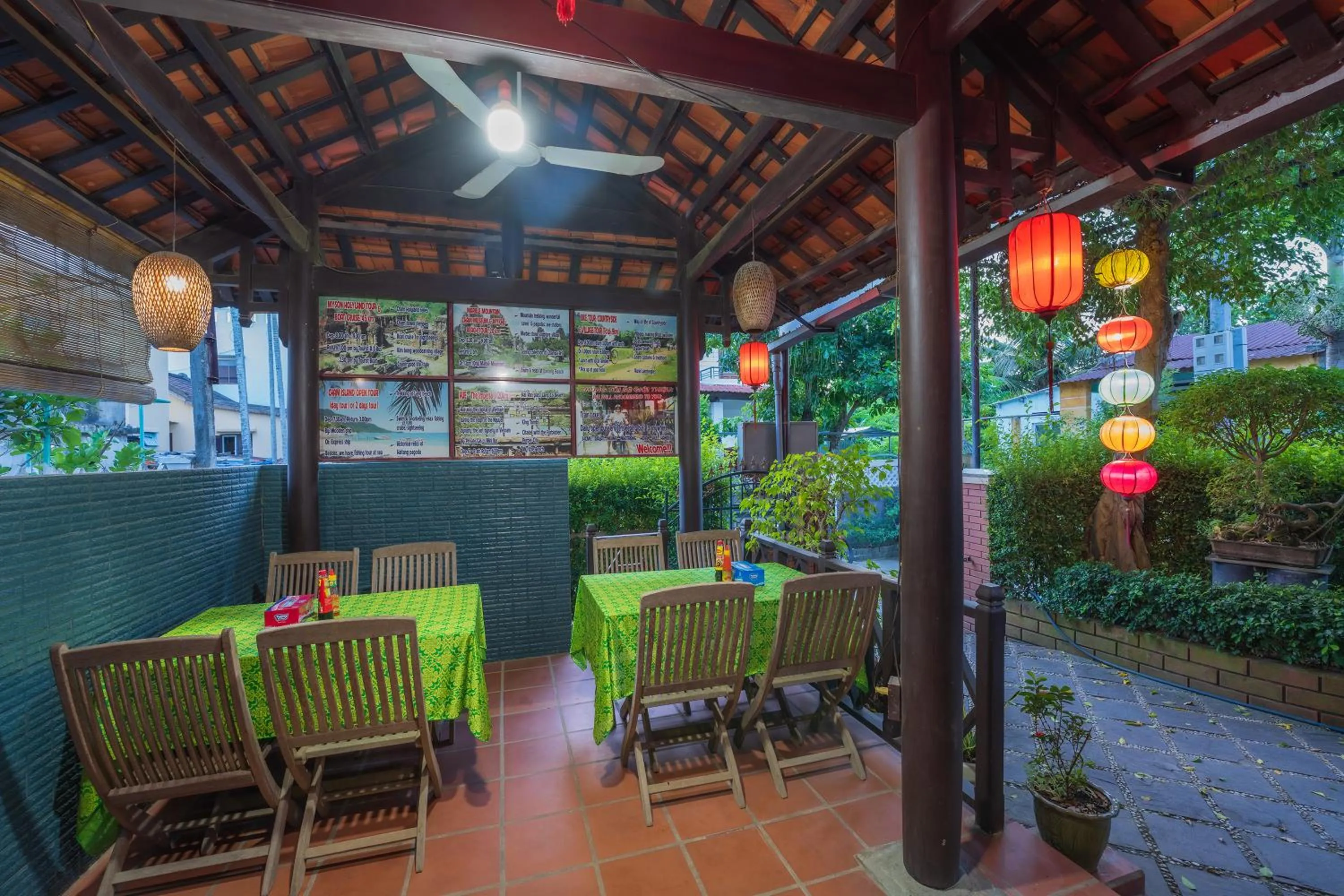 Restaurant/places to eat in Countryside Moon Homestay