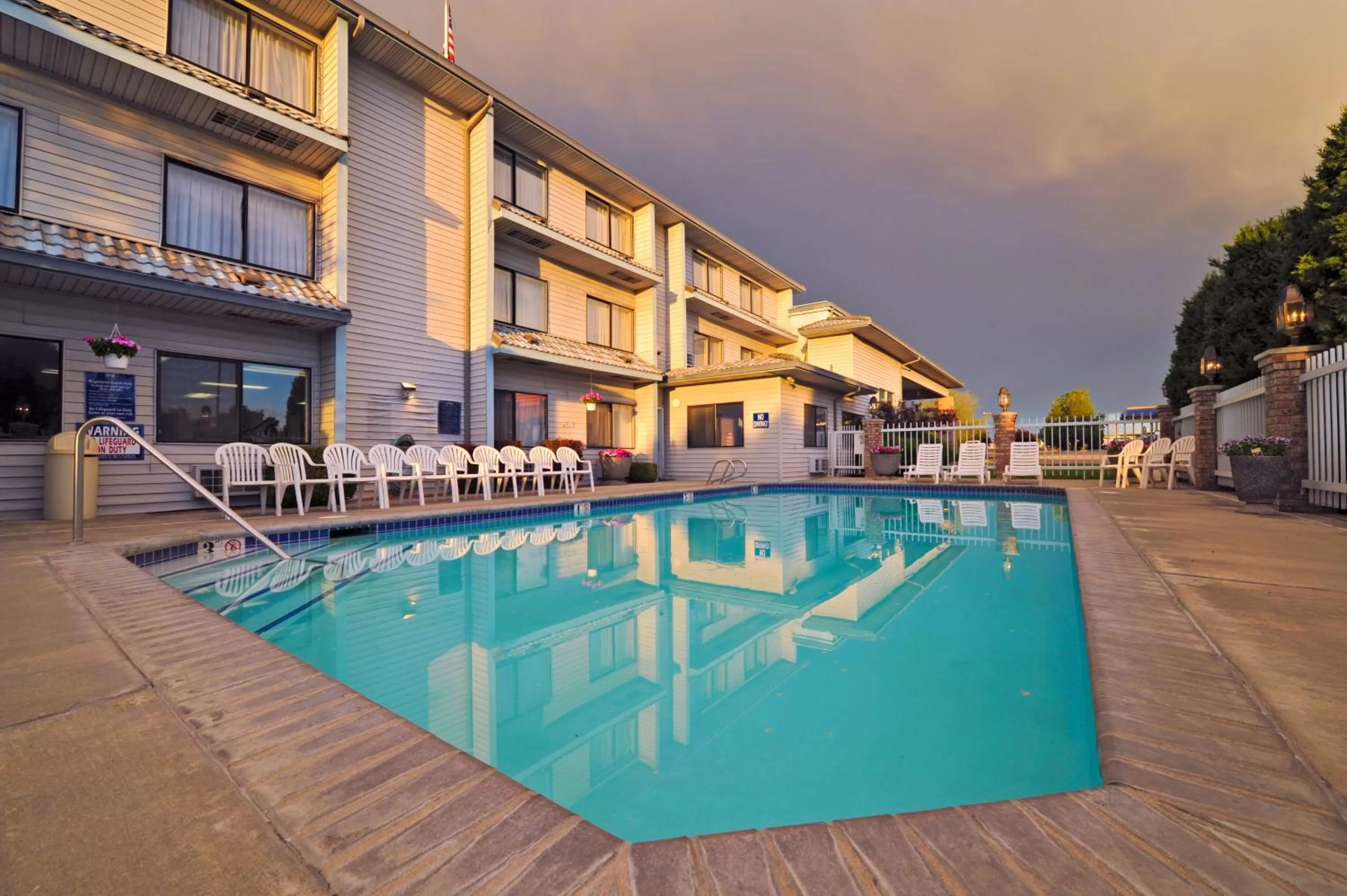 Facade/entrance in Hotel 28 Boise Airport, an Ascend Collection Hotel