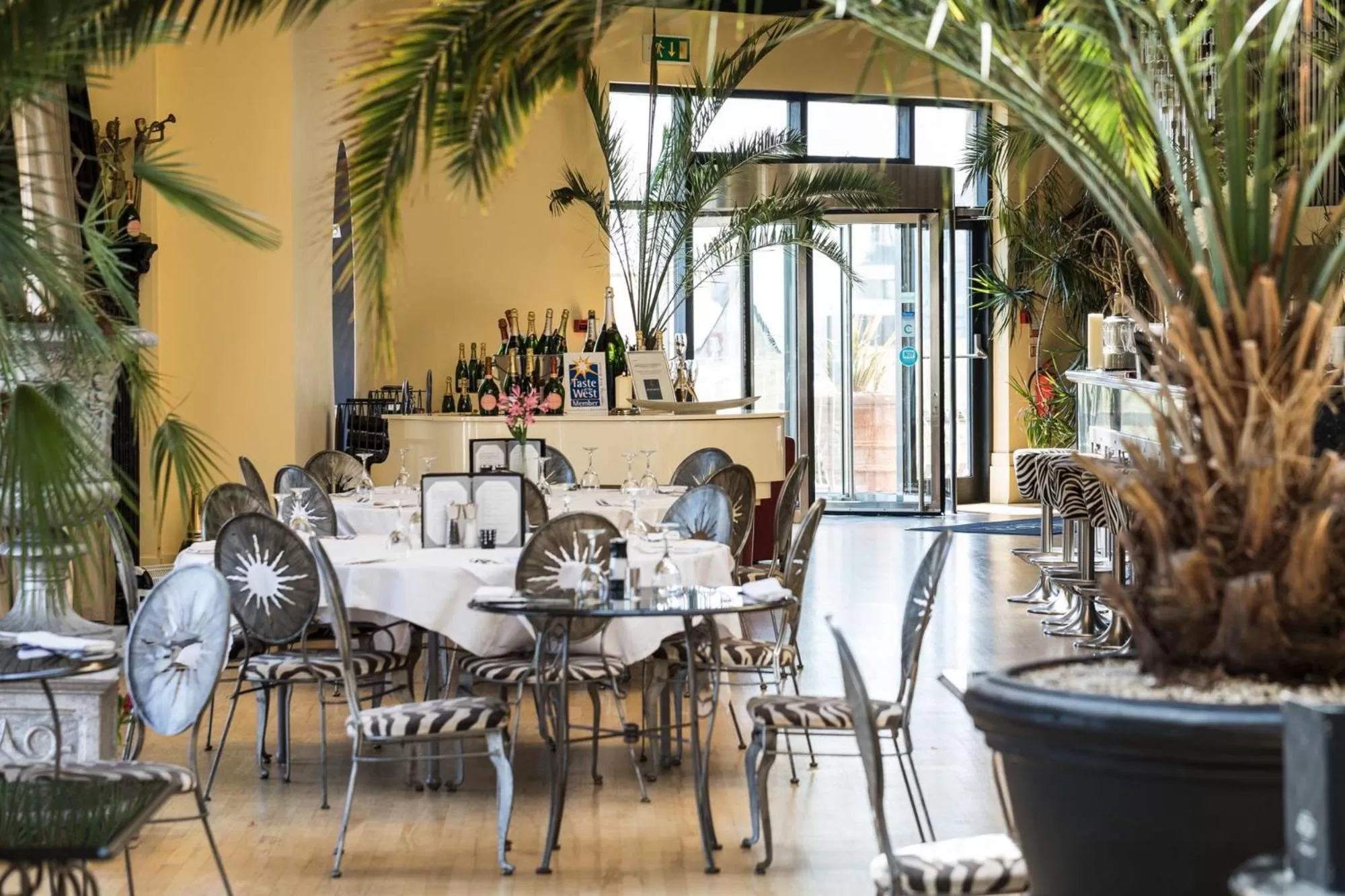 Restaurant/places to eat in Atlantic Hotel Newquay