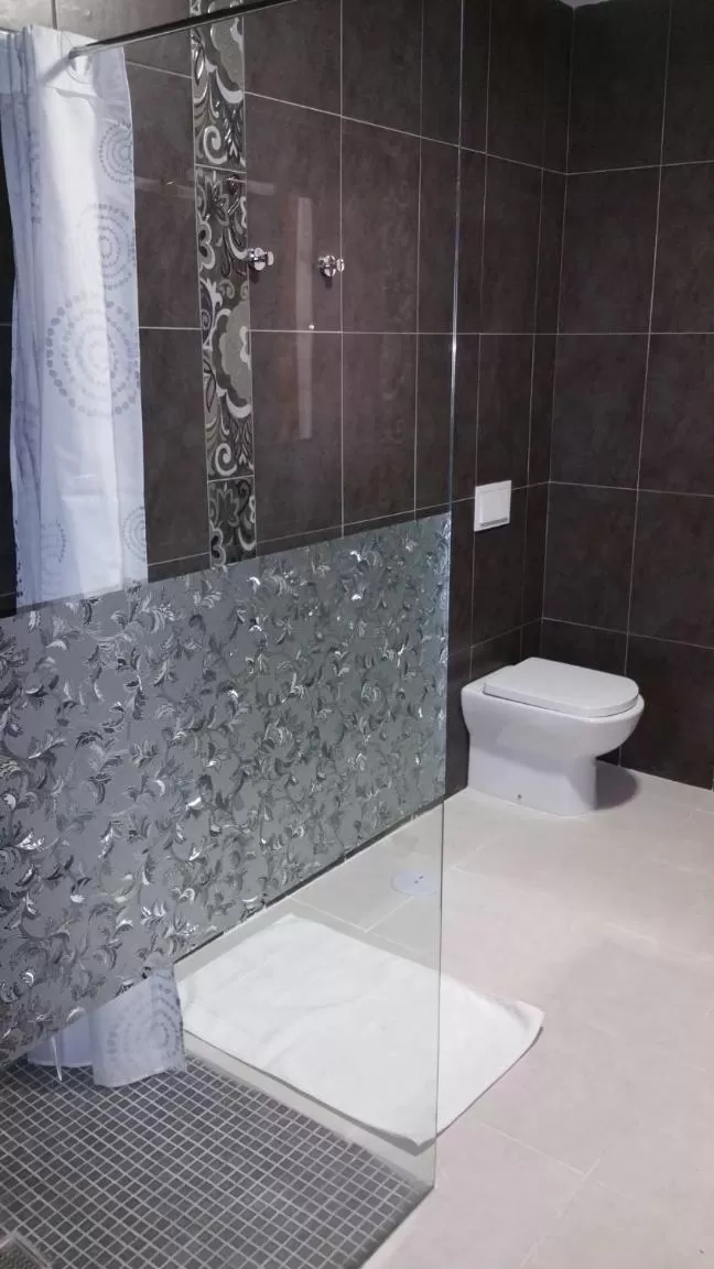 Shower, Bathroom in Il Sogno di Gio della Laguna