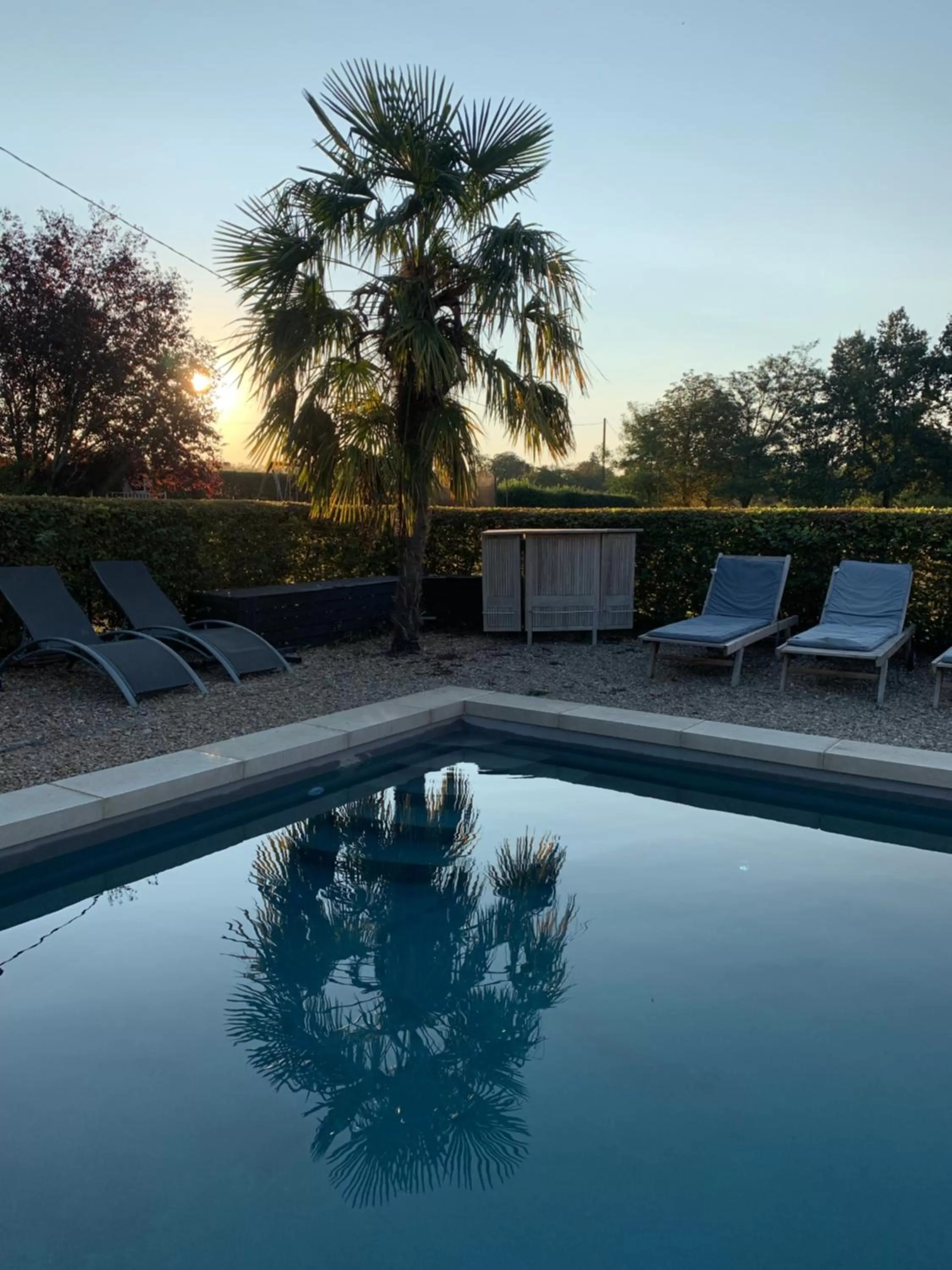 Swimming pool in Le Bout Du Monde