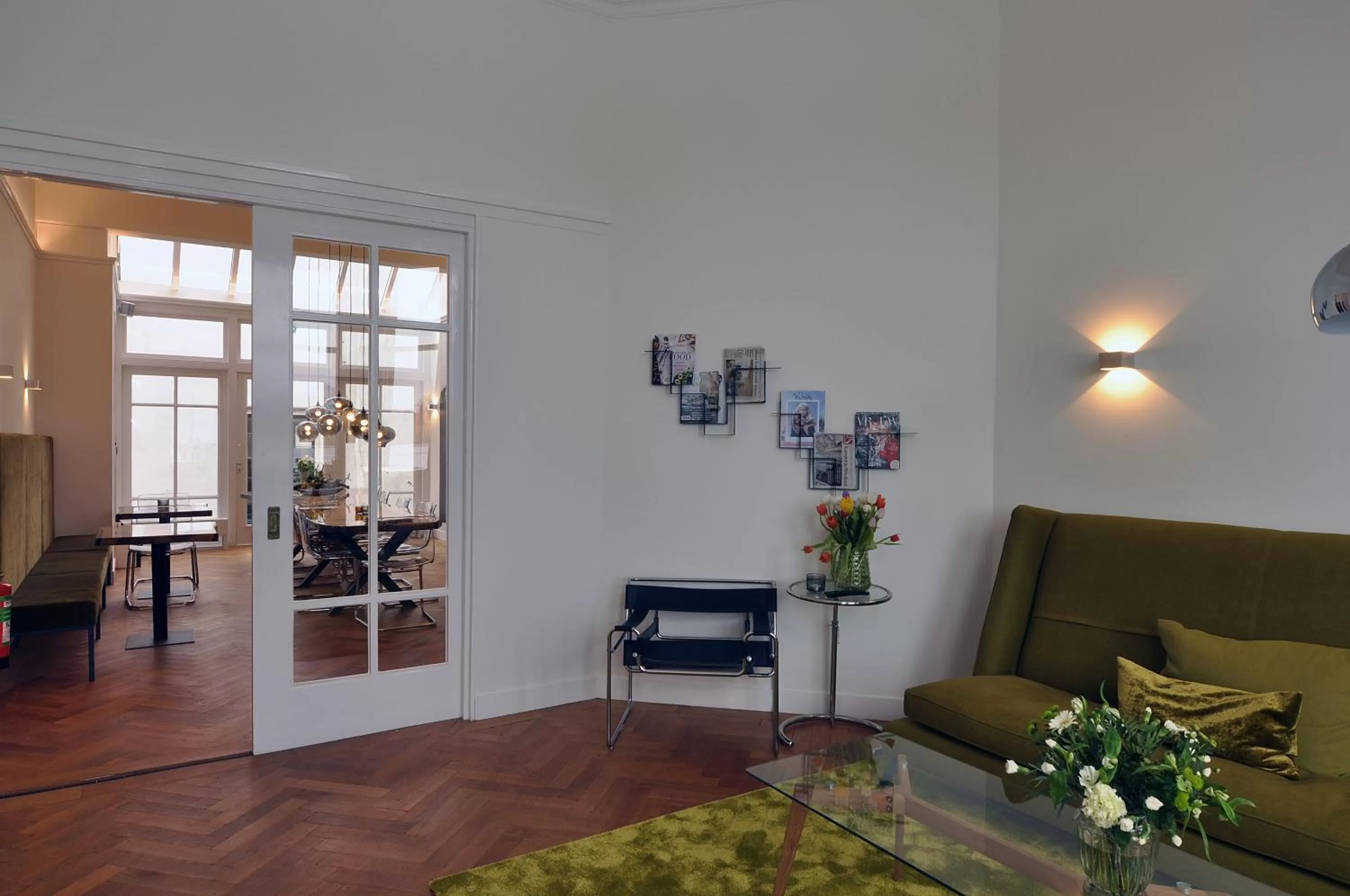 Communal lounge/ TV room in Boetiek Hotel Kampen