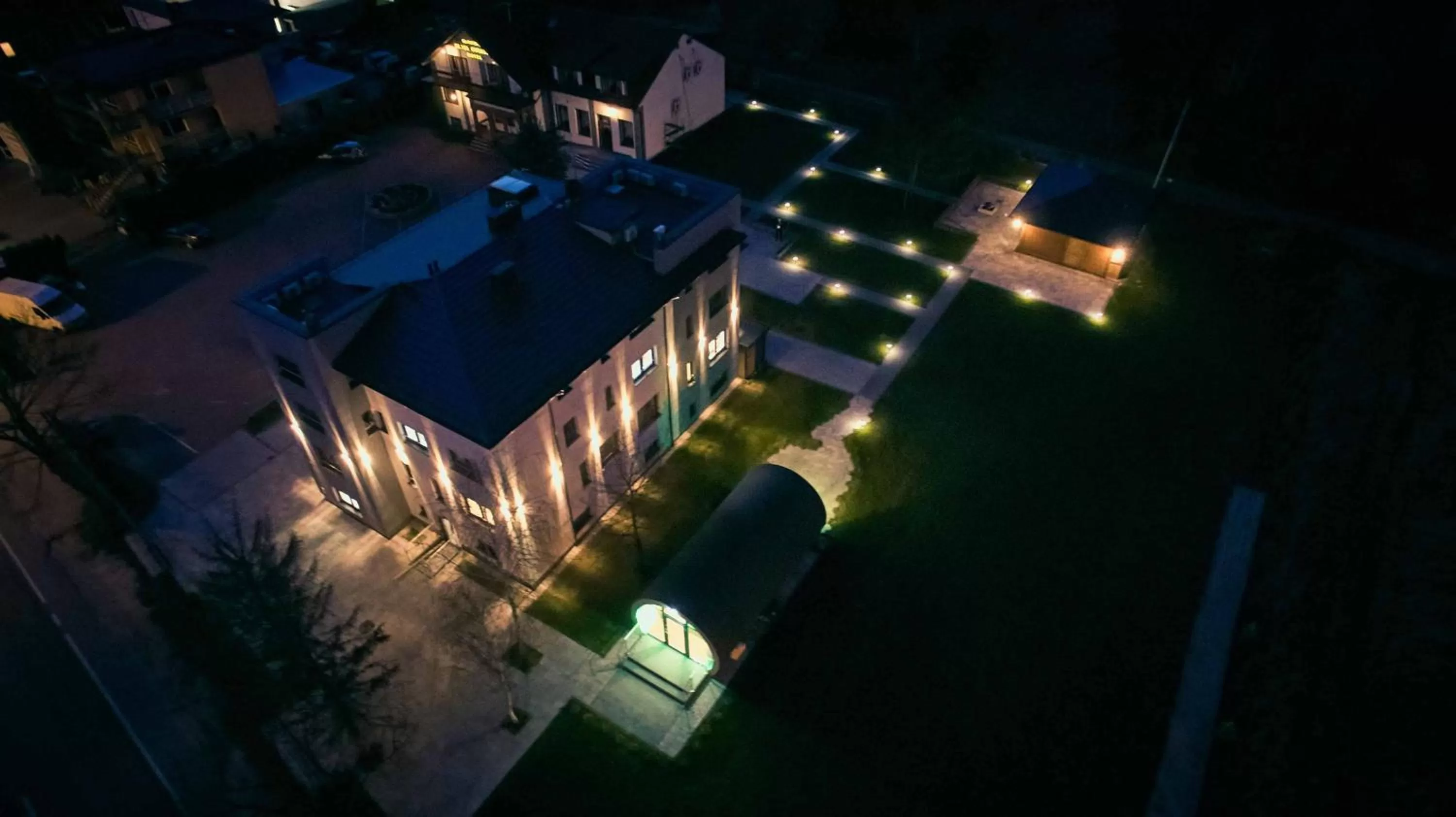 Property building in Acodomo Apartamenty