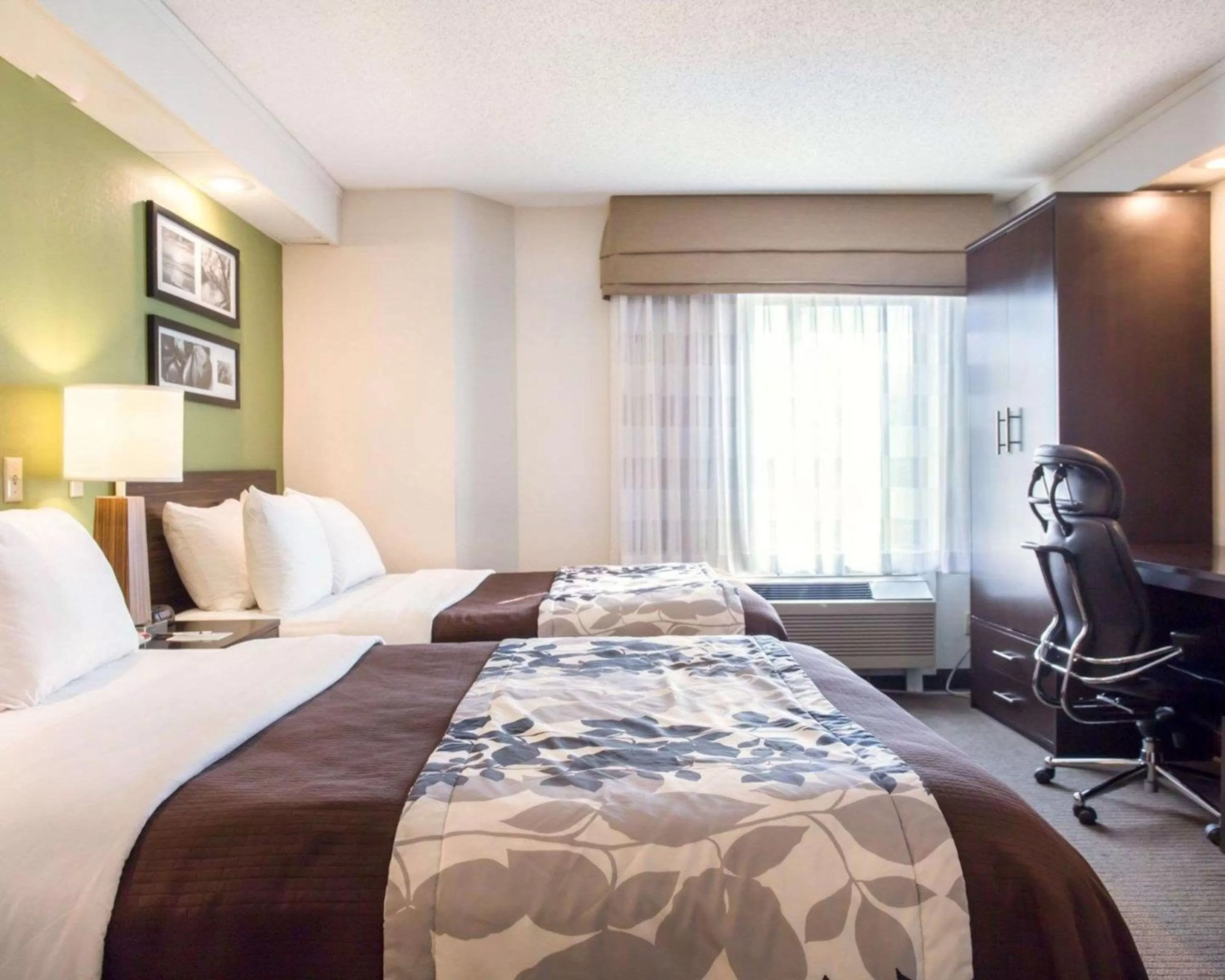 Photo of the whole room in Sleep Inn Nashville North - Downtown Area