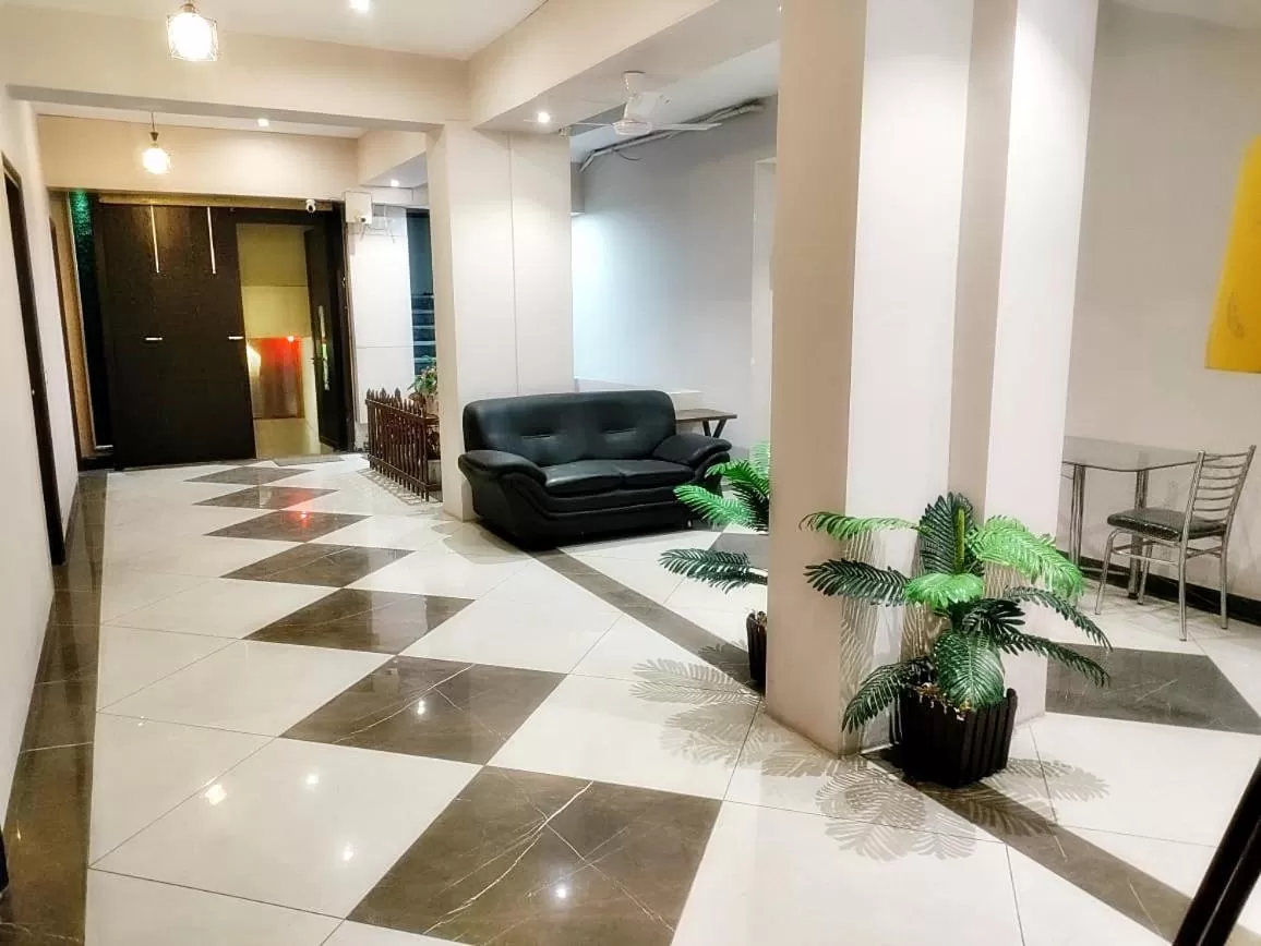 Lobby or reception in Hotel Luxuria