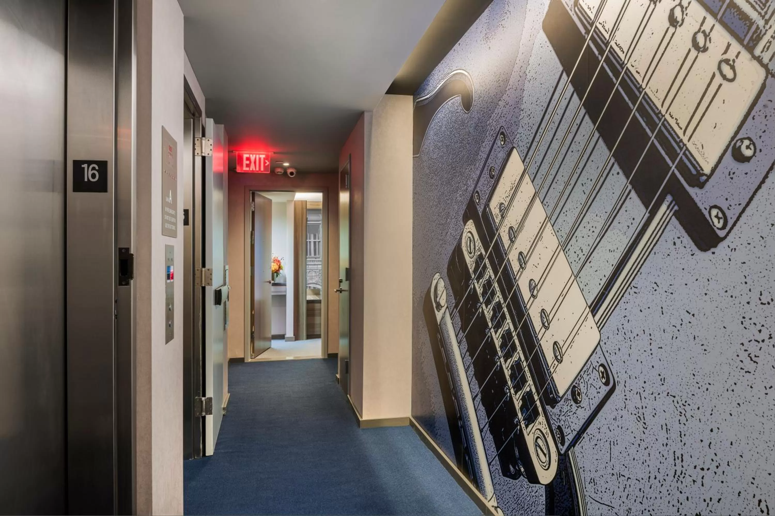 Area and facilities in Carnegie Hotel