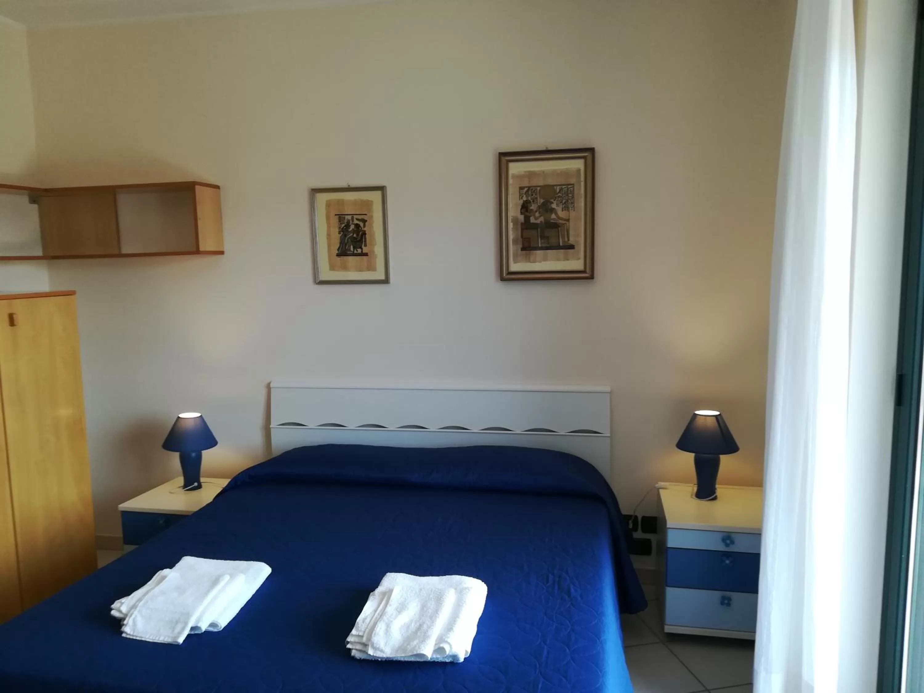 Photo of the whole room in La Collina Capo d'Orlando