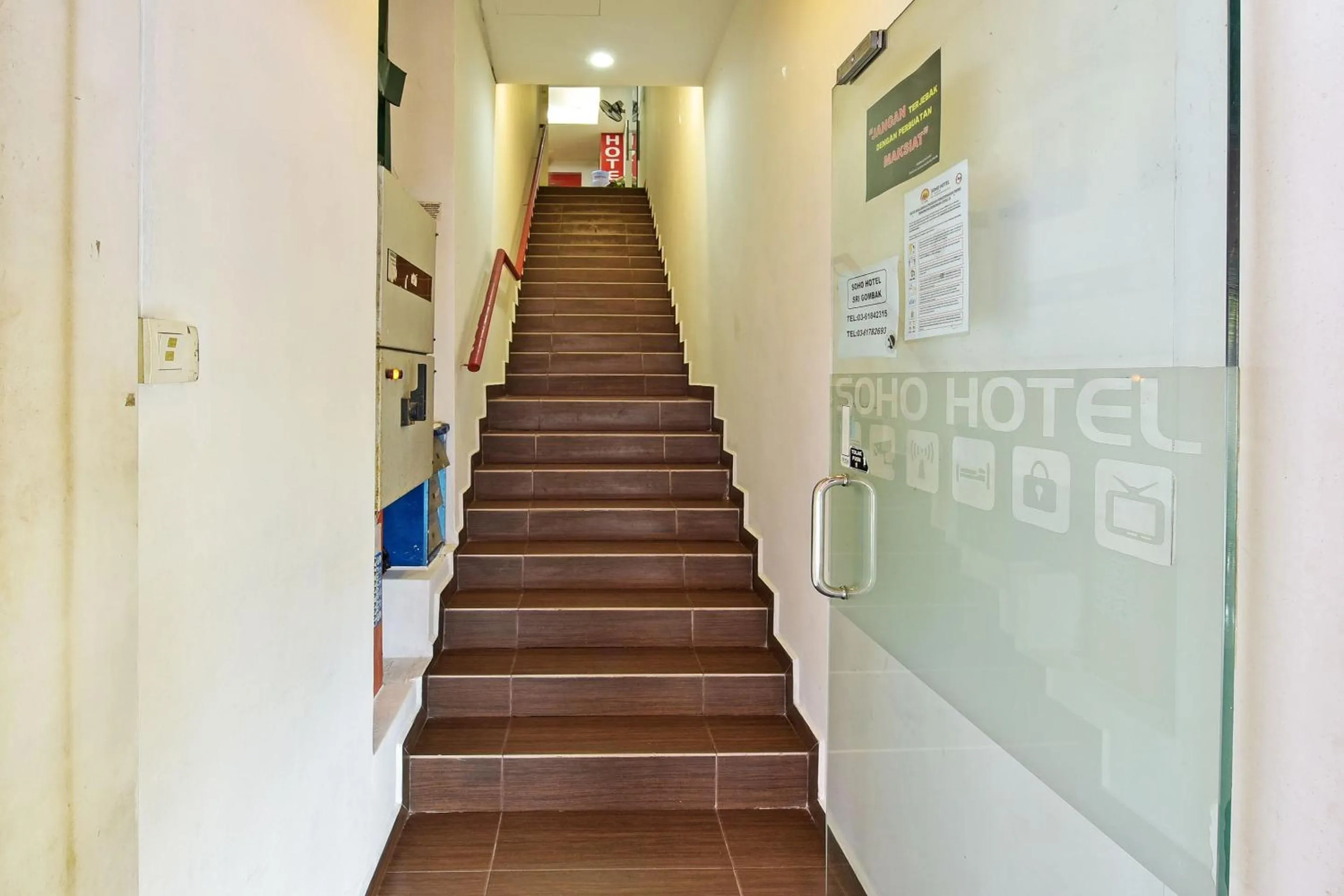 Lobby or reception in OYO 90853 New Soho Hotel