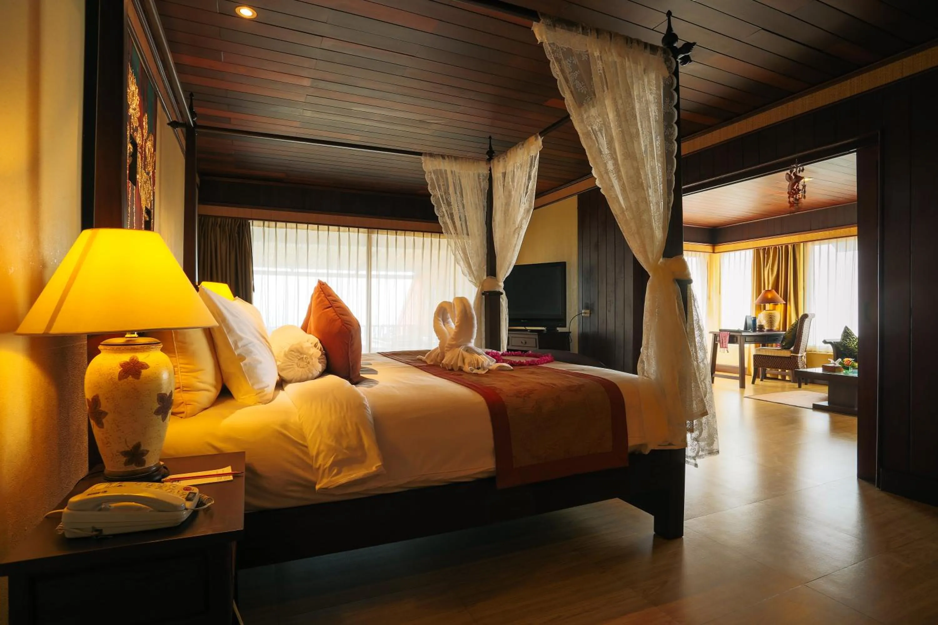 Bedroom, Bed in Samui Bayview Resort & Spa - SHA Plus