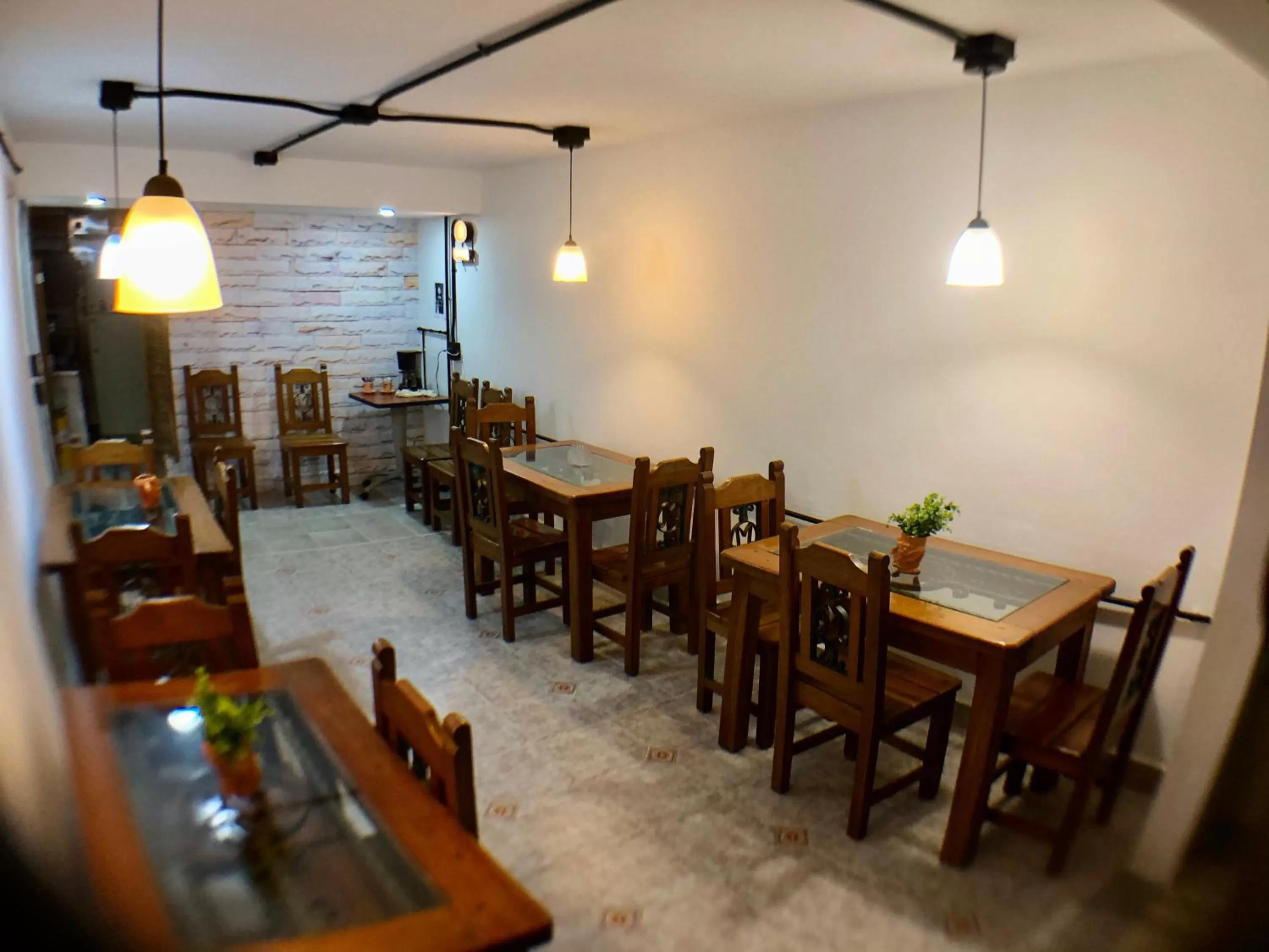 Restaurant/Places to Eat in Hotel Casa Malibú