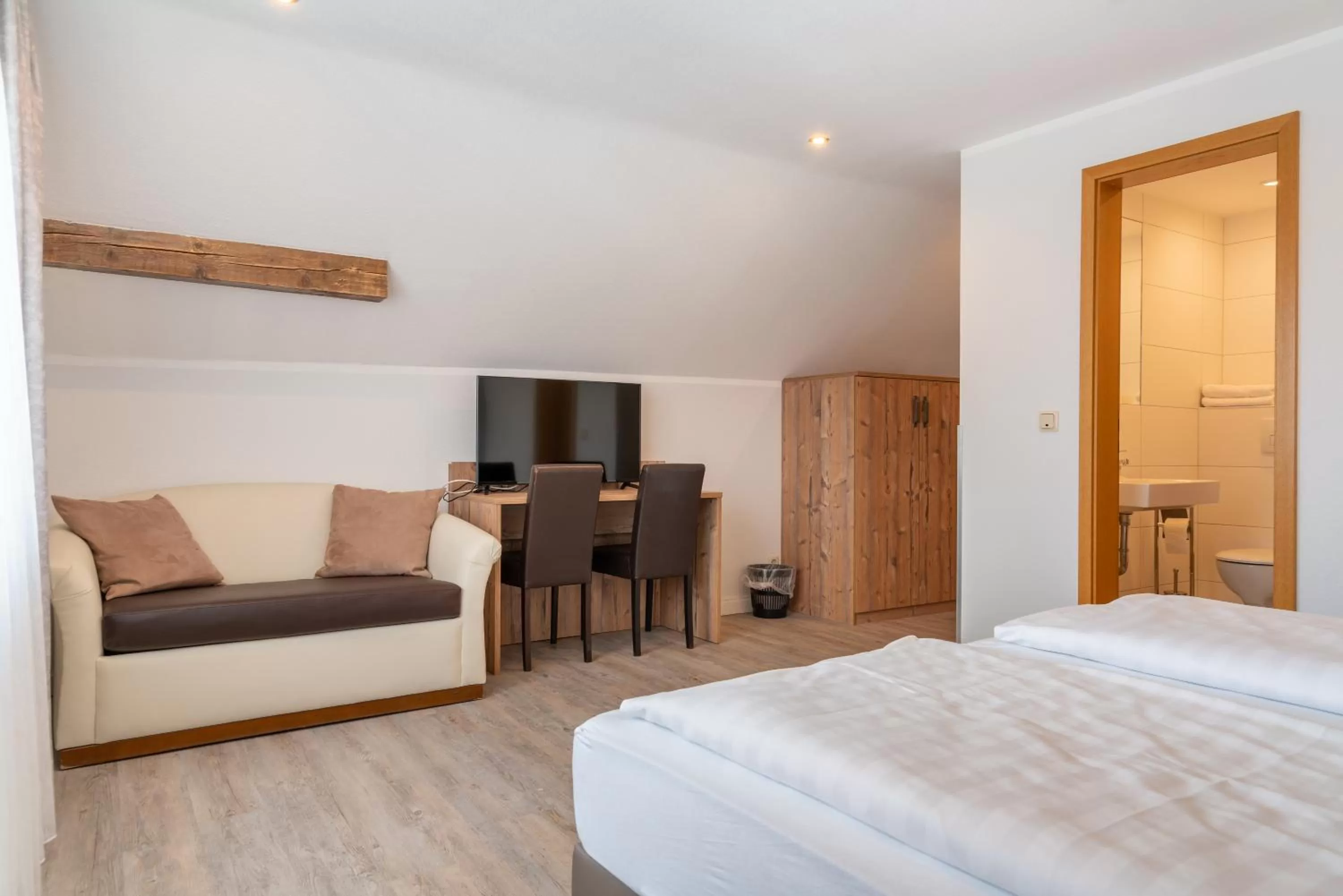 Photo of the whole room in Bierenbacher Hof