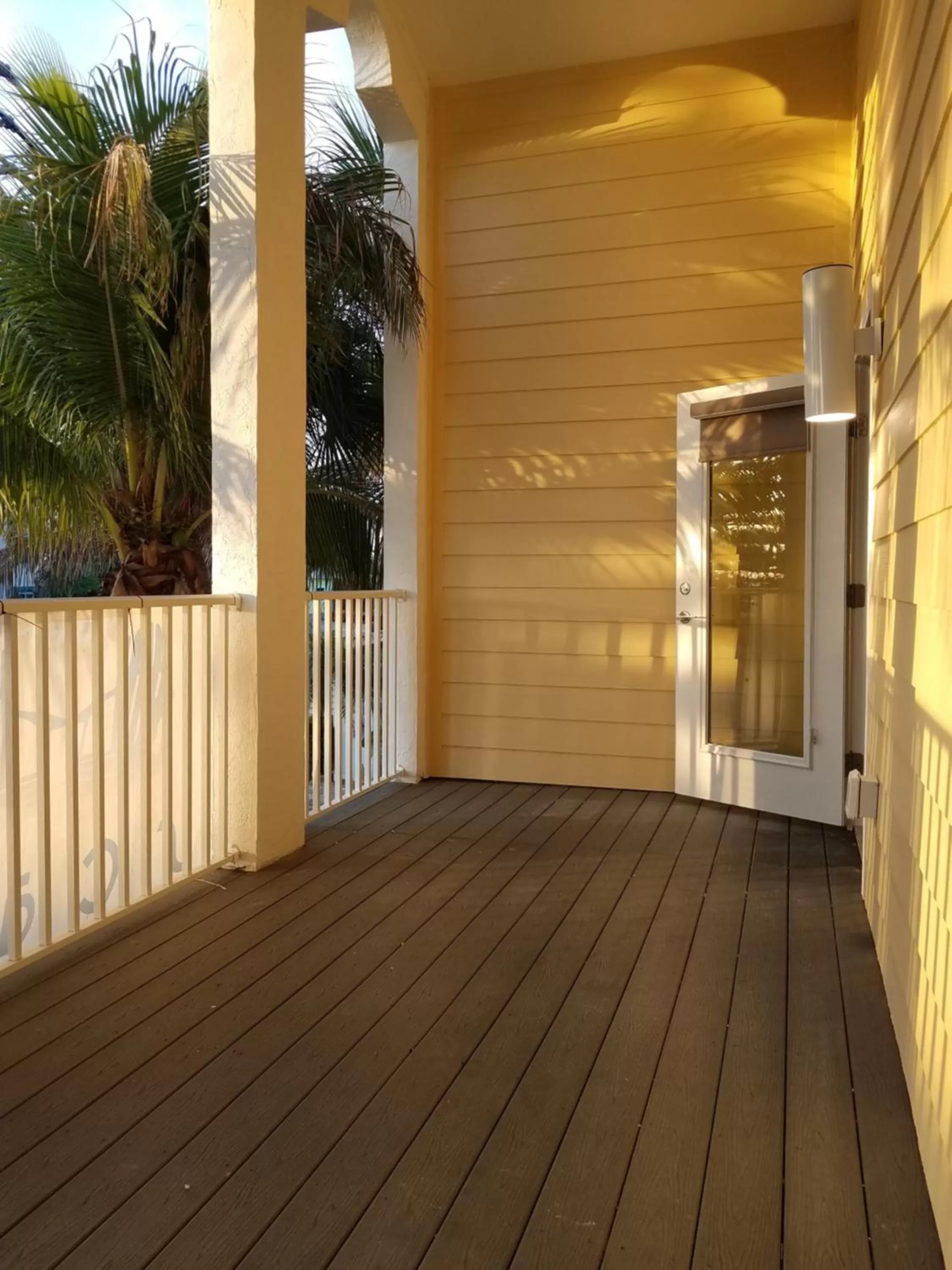 Escape Coastal Resort on Casey Key