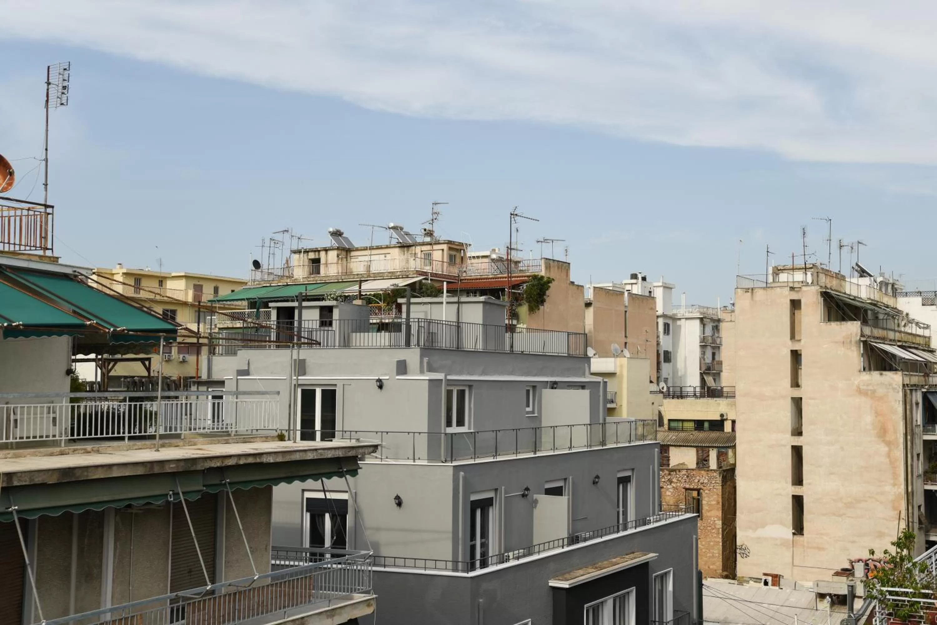 Street view in HOTEL_TIER