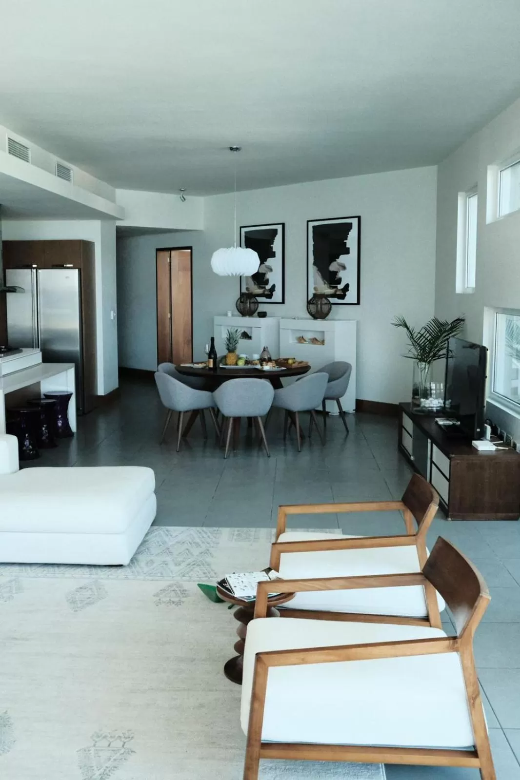 TV and multimedia, Bed in Ultravioleta Boutique Residences