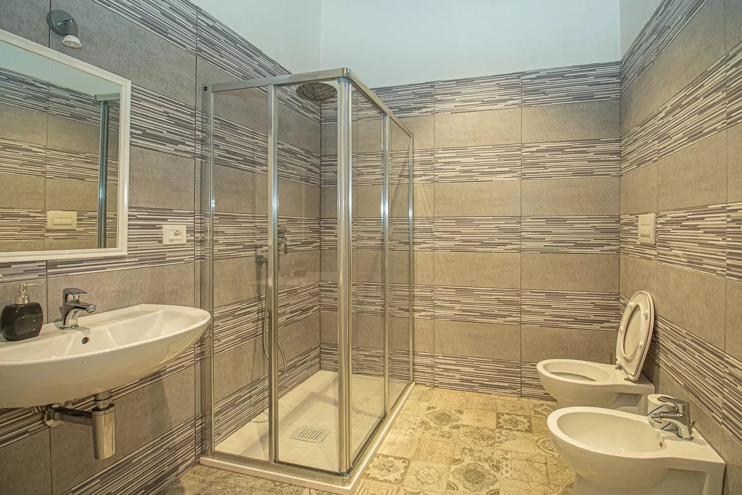 Bathroom in suebi rooms