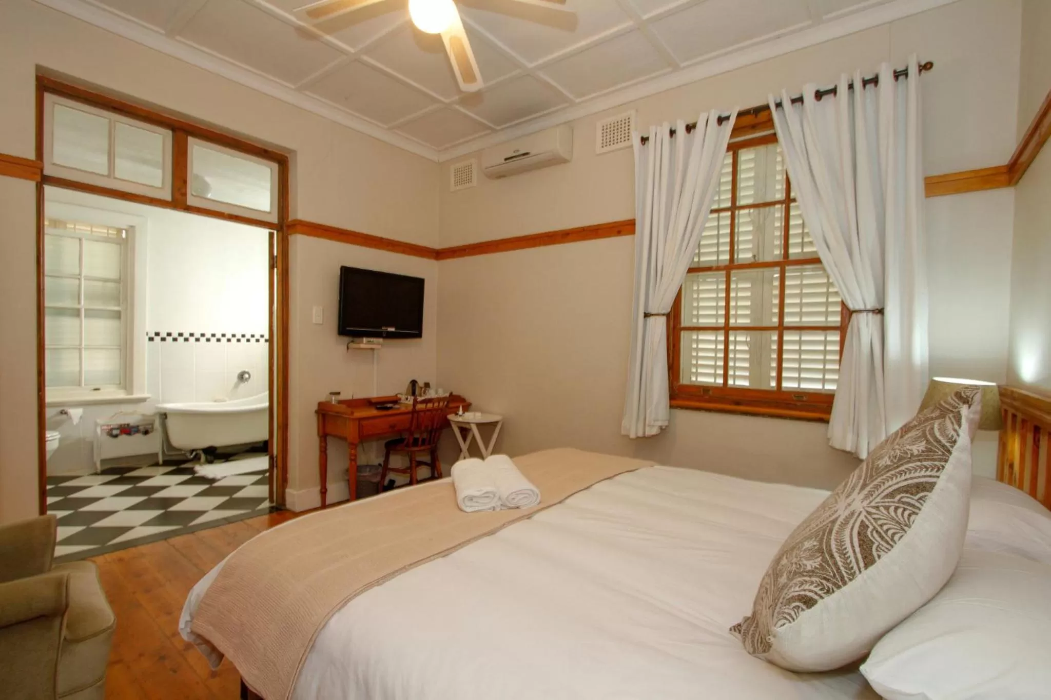 Bed in Coweys Corner