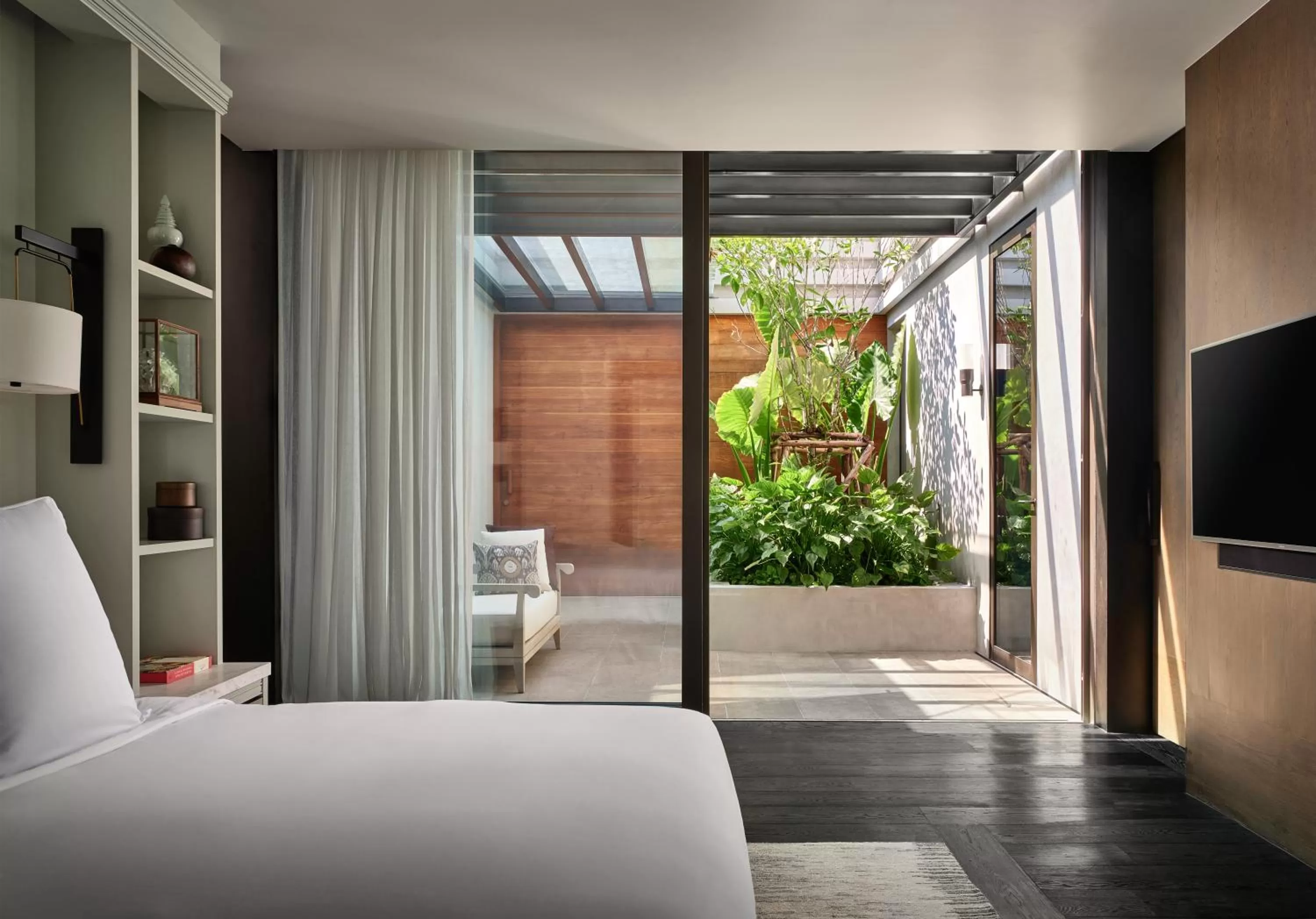 Bed in Rosewood Phuket