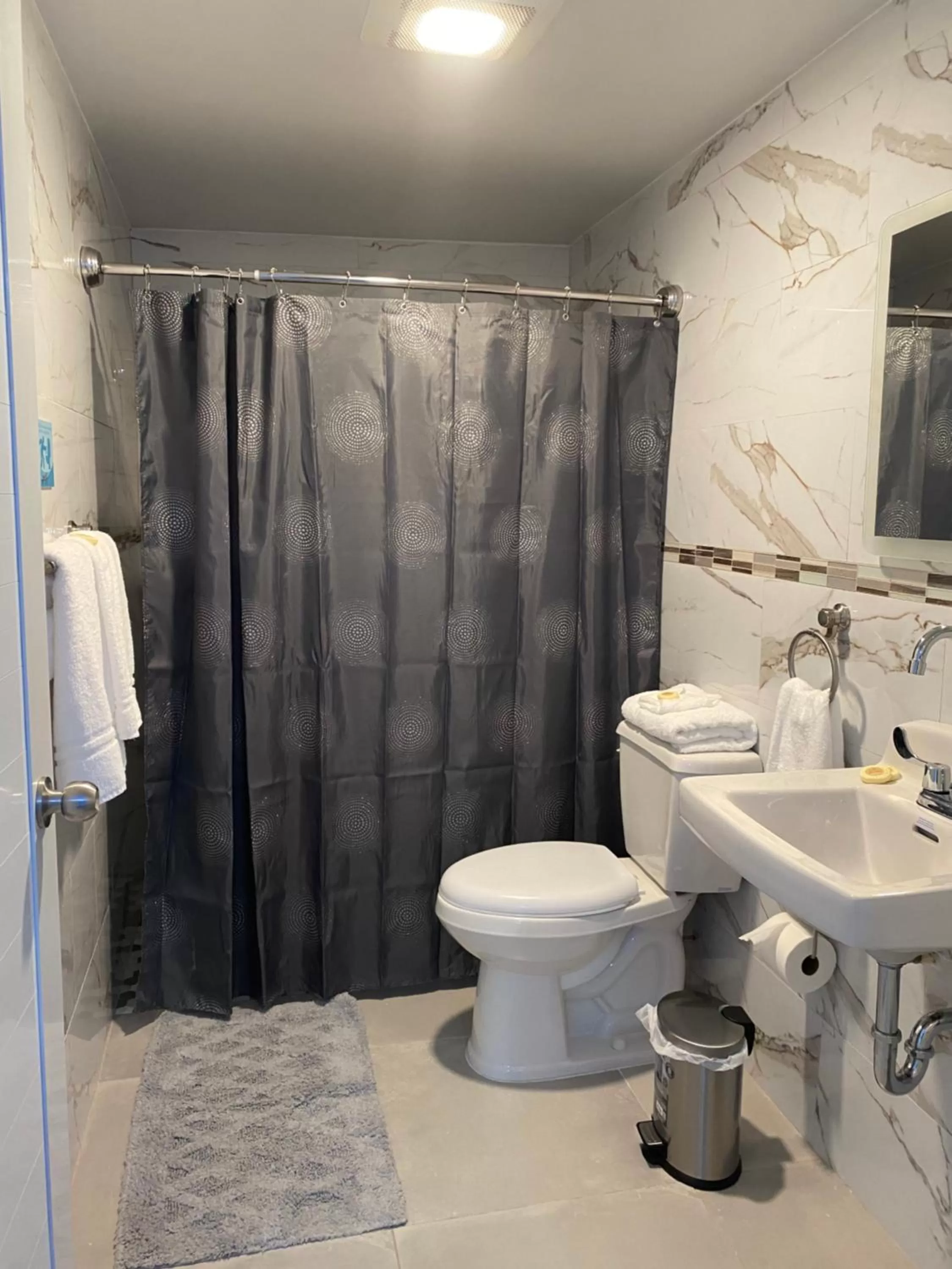 Shower, Bathroom in Itza-Bella Suites