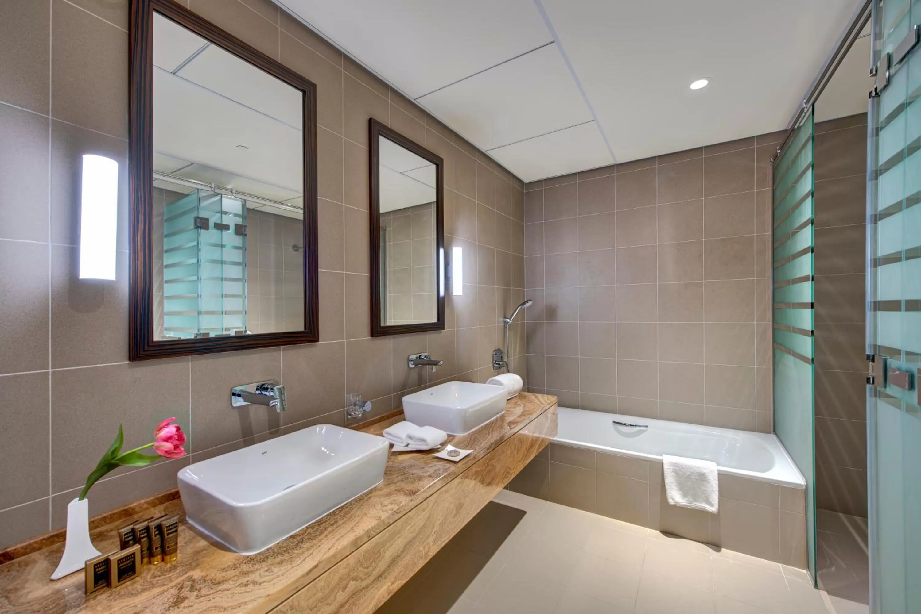 Bathroom in Remal Hotel & Villas Al Dhannah City