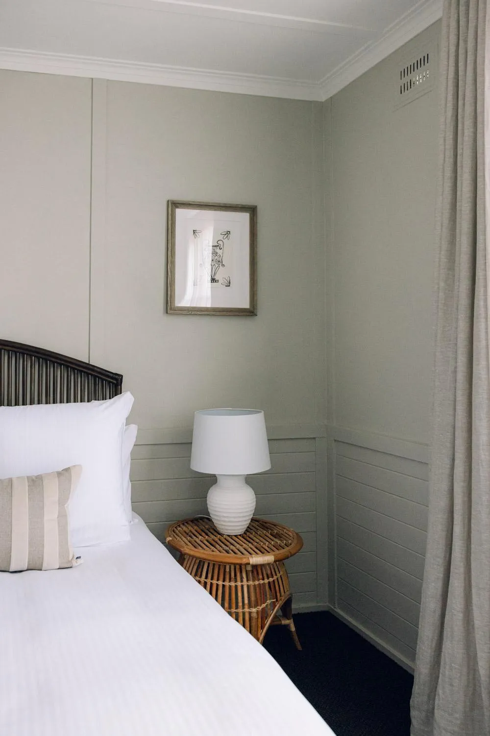 Bedroom, Bed in Links House