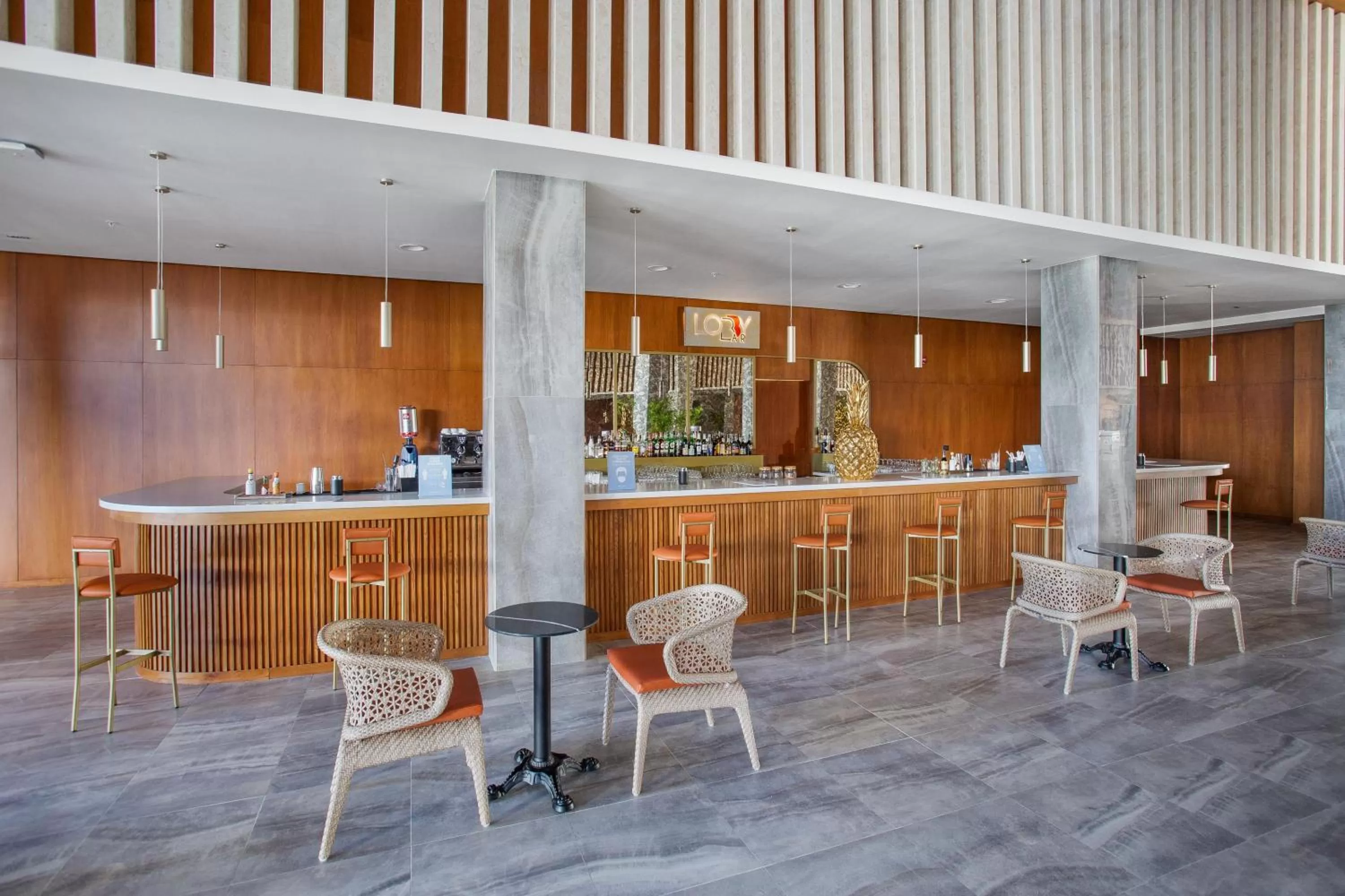 Lounge or bar in Serenade Punta Cana Beach & Spa Resort