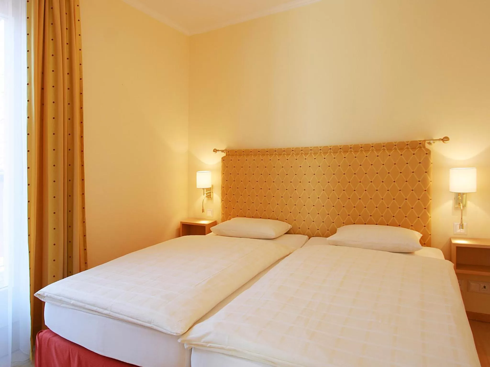 Bedroom, Bed in Hotel Garni Golf